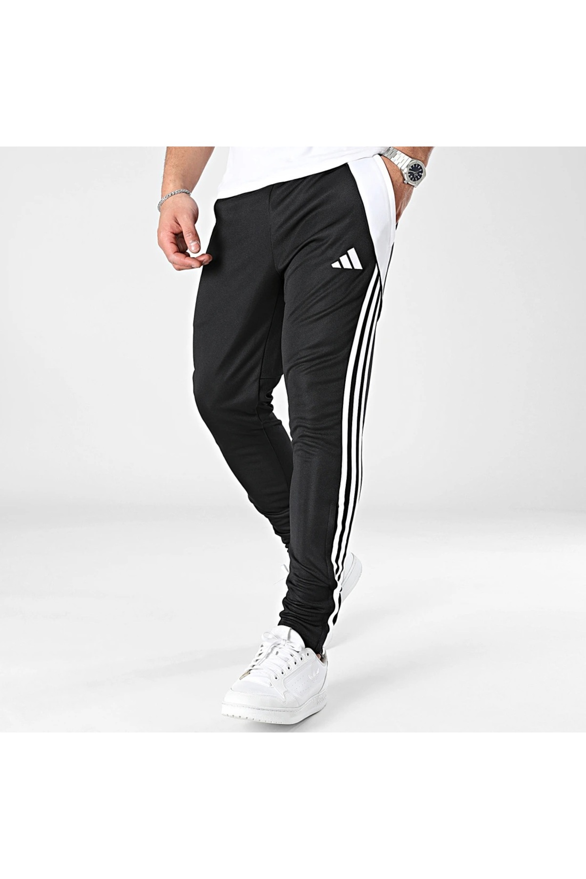 شلوار گرمکنمردانهadidasمشکی