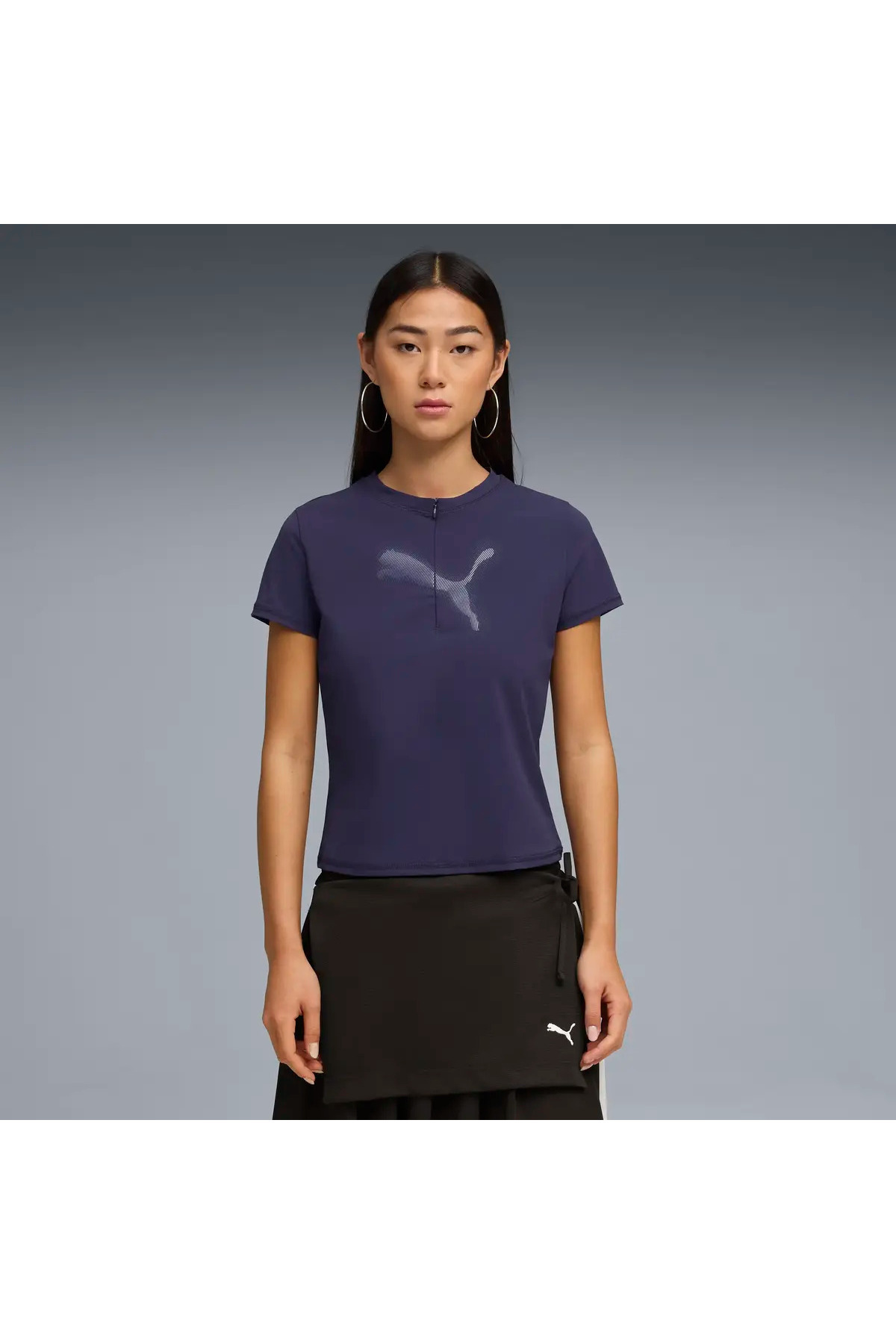 Puma DARE TO Slim Graphic Tee Lacivert Kadın Fermuar Detaylı Dar Kesim T-Shirt