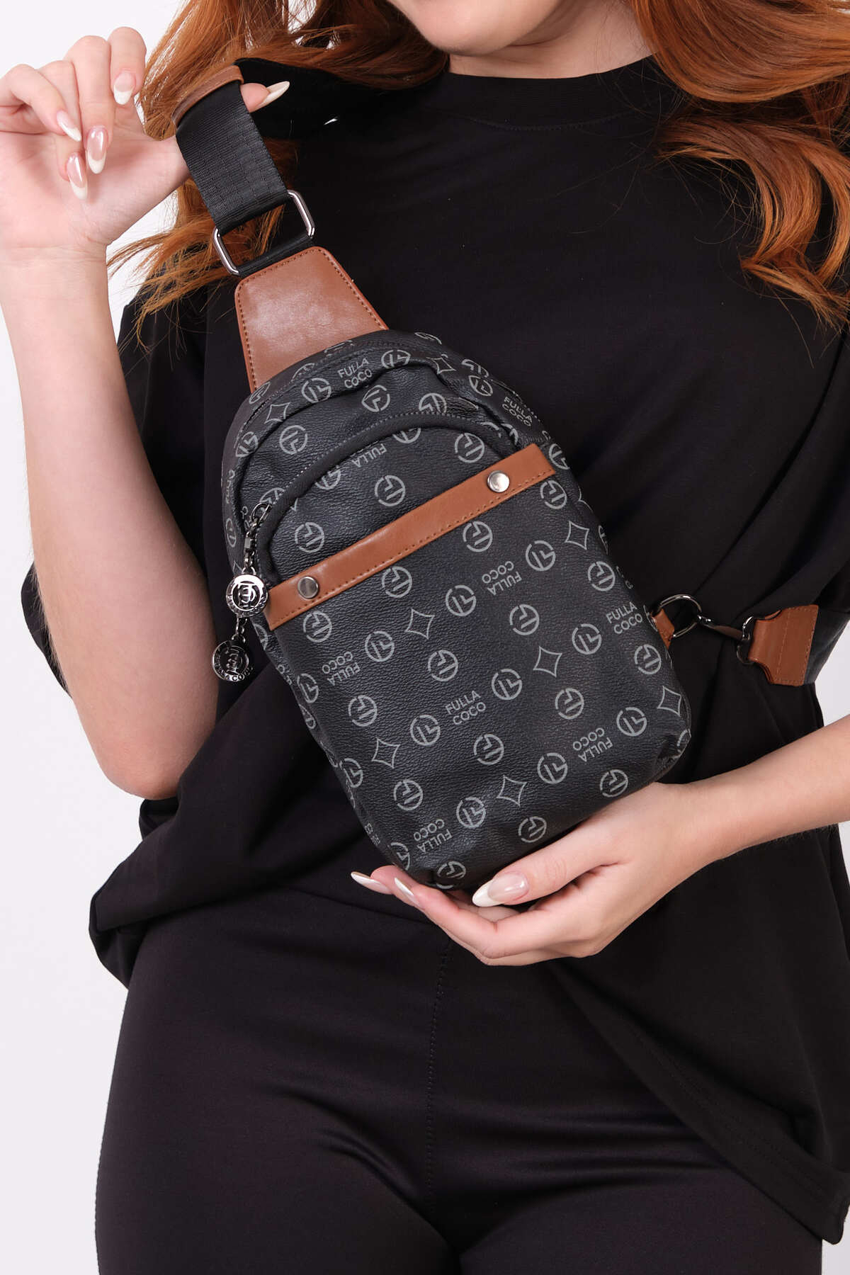 Morpelikan Kadın Üç Bölmeli Siyah Monogram Body Bag Omuz Göğüs Çantası görsel 5