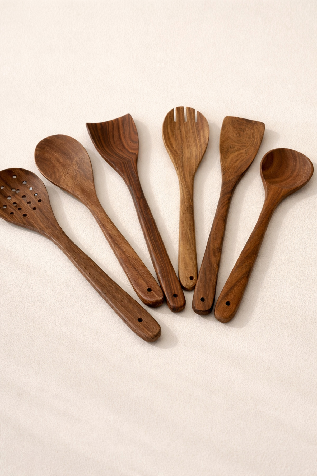 6-Piece Walnut Tree Kitchenware Set Natural Wood Serving Spoon Spatula Scoop Set