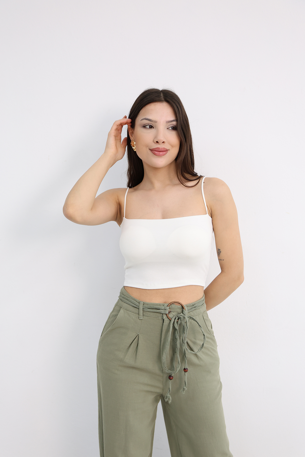 Dut Store Kadın İnce Askılı Kendinden Kaplı Crop Atlet Beyaz görsel 3