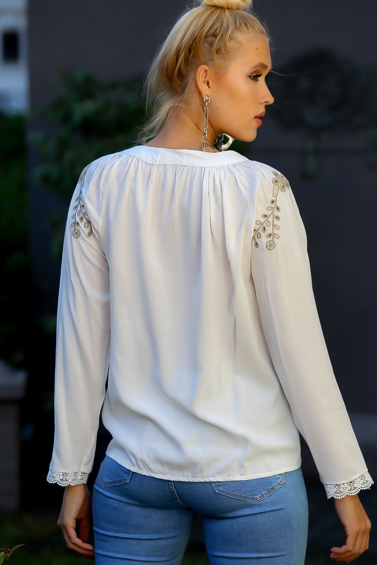 Chiccy-Bluză de damă, albă, cu găuri, cu broderie florală din dantelă, țesută M 10010200 BL94859 8