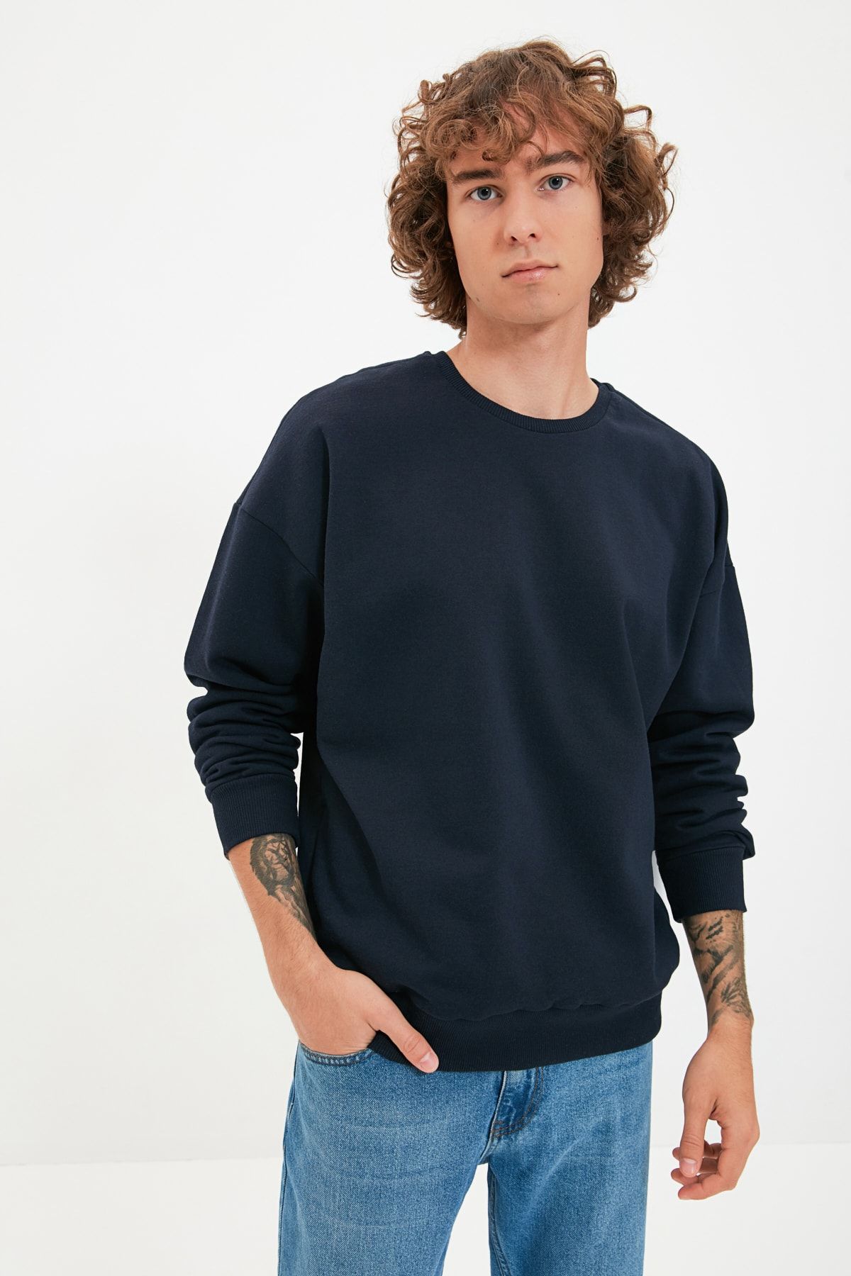 Trendyol Collection-Námořnická modrá overSize mikina s potiskem na zádech - TMNAW22SW0799 5