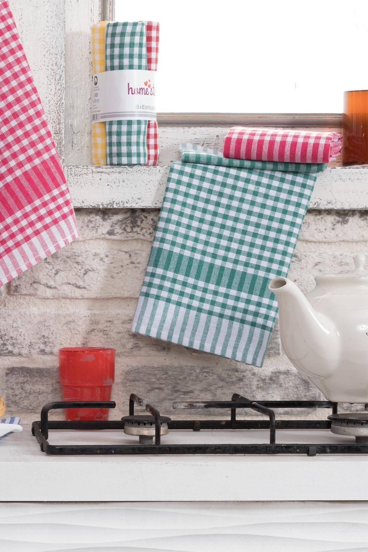 The pioneer woman clearance gingham chair pad red