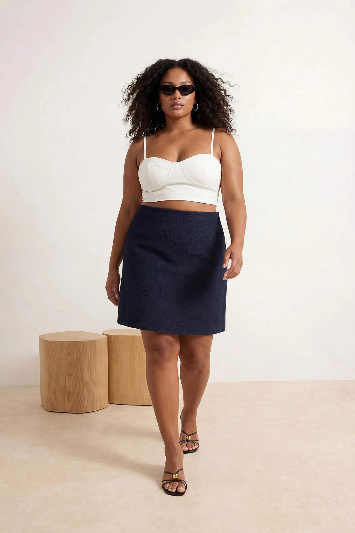 Trendyolmilla  Lacivert Mini Şort Etek Şort & Bermuda TBBSS26AP00041 - Görsel 2