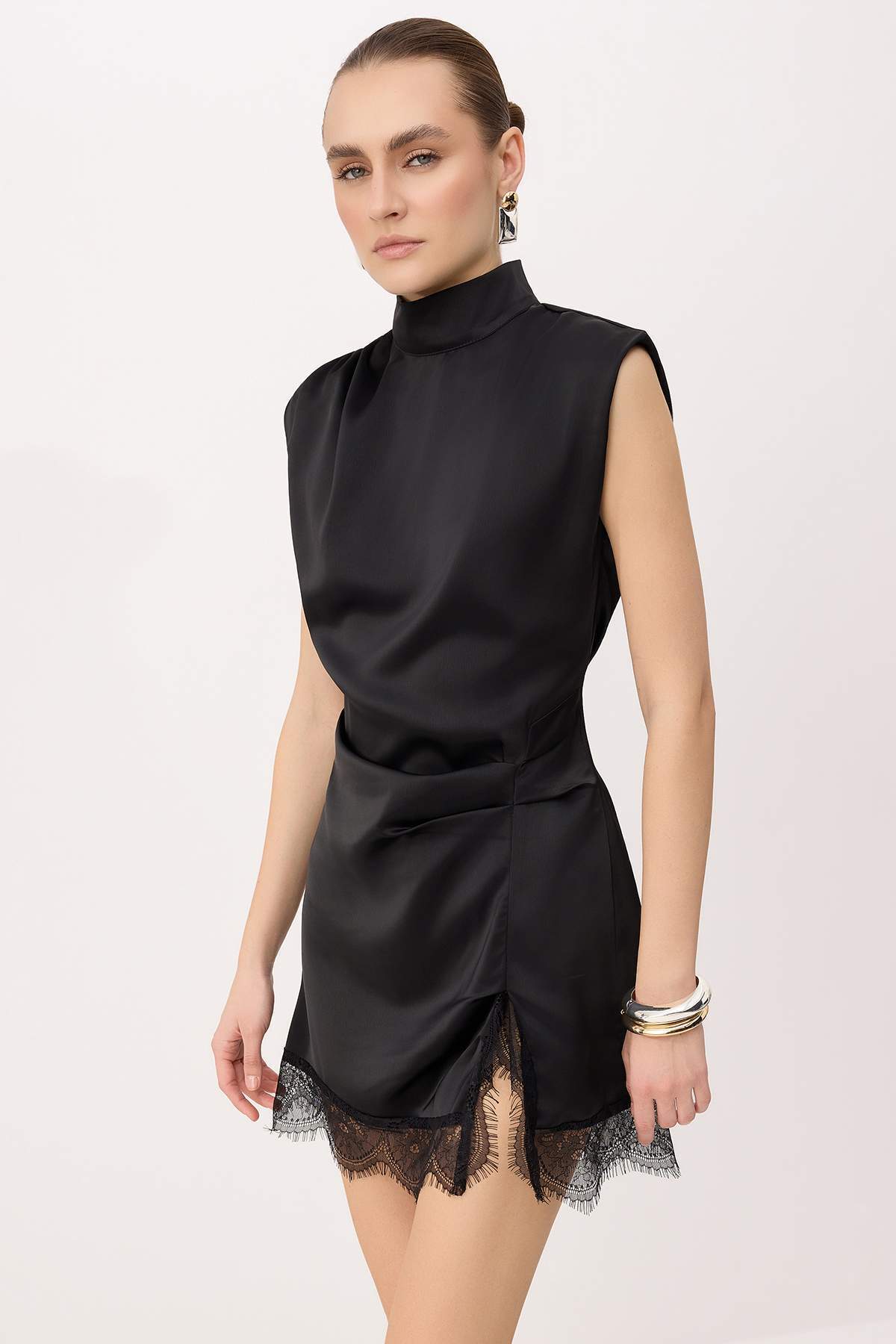 Trendyolmilla  Siyah Düz Kolsuz Kısa / Mini Dokuma Elbise TWOSS26EL00680