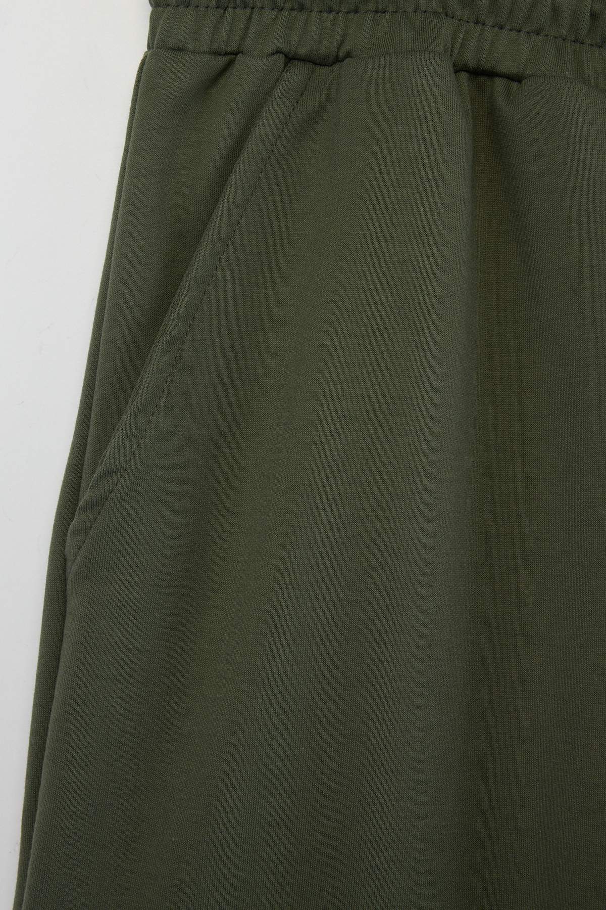 Trendyolmilla  Büyük Beden Siyah-Haki 2'li Paket Regular/Normal Kesim %100 Pamuklu Şort TMNSS24AP00000 - Görsel 10