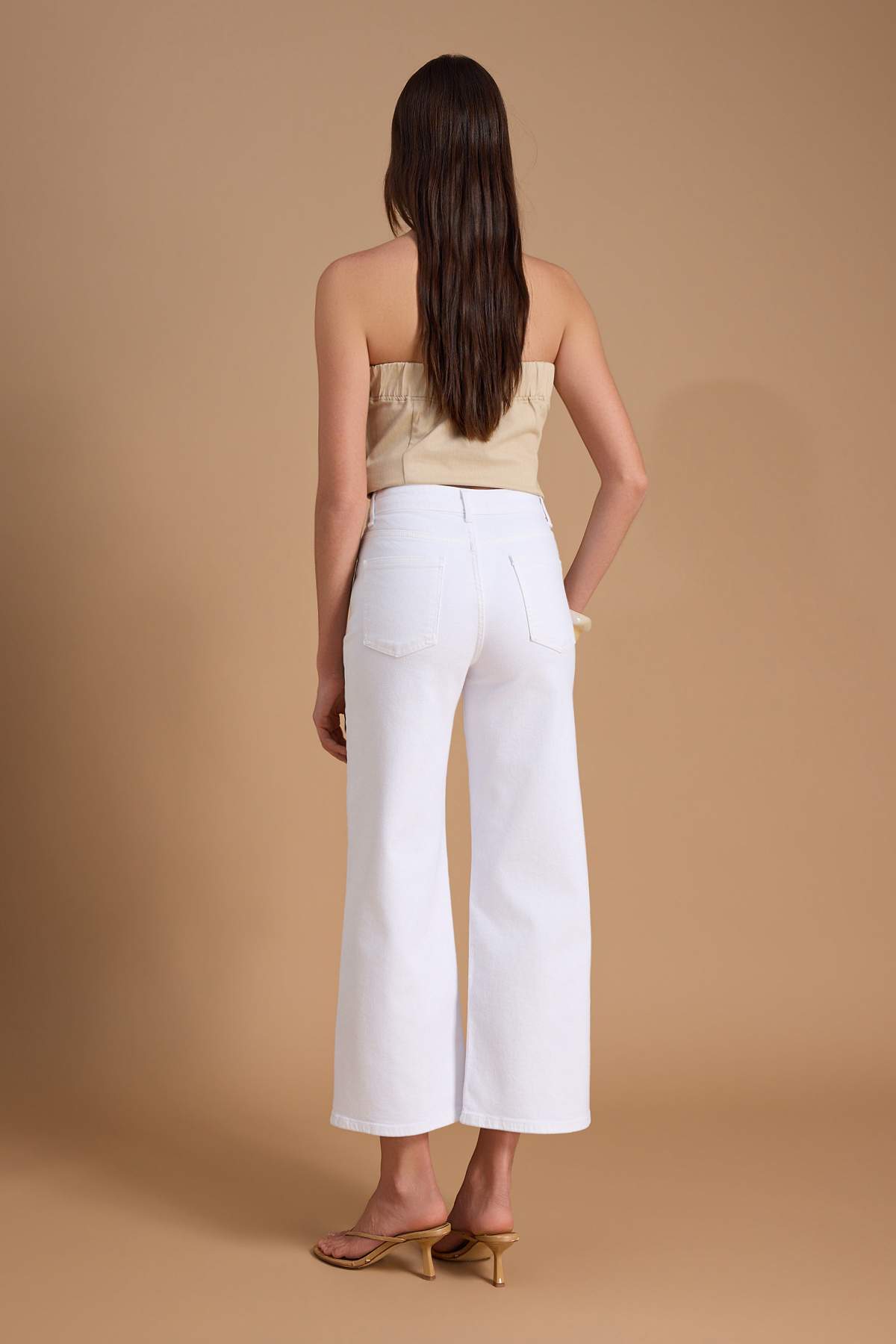 Weiße Culotte-Jeans mit hoher Taille und mittlerer Flexibilität und weitem Bein TWOSS26JE00239