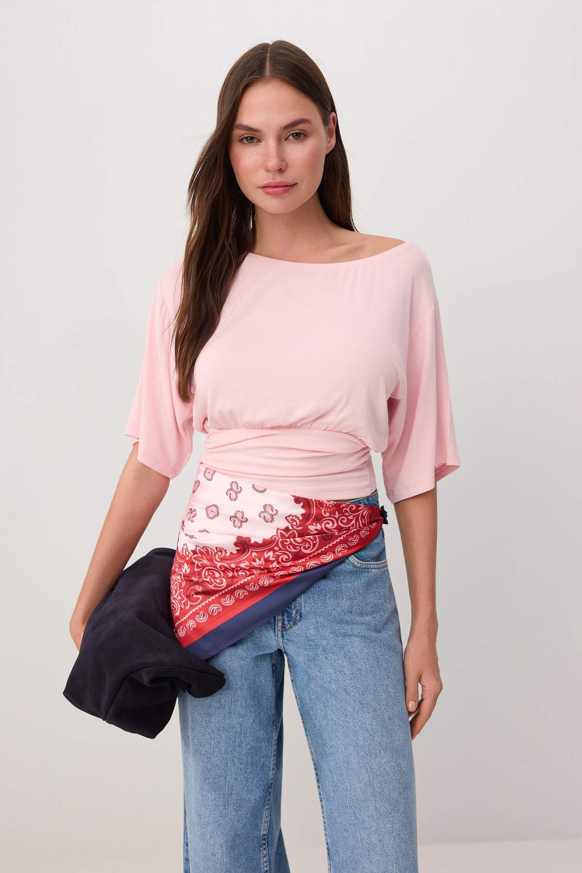 Trendyolmilla  Pembe Düz Regular/Normal Kalıp Asimetrik Yaka Premium Yumuşak Örme Bluz TWOSS26BZ00097