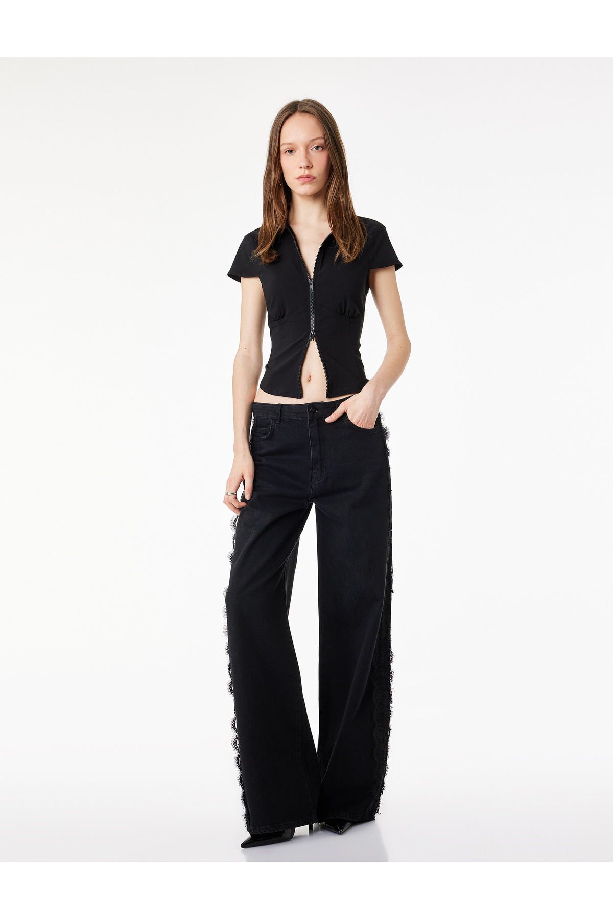 Koton Slim Fit Kısa Kollu Klasik Yaka Fermuarlı Crop Gömlek