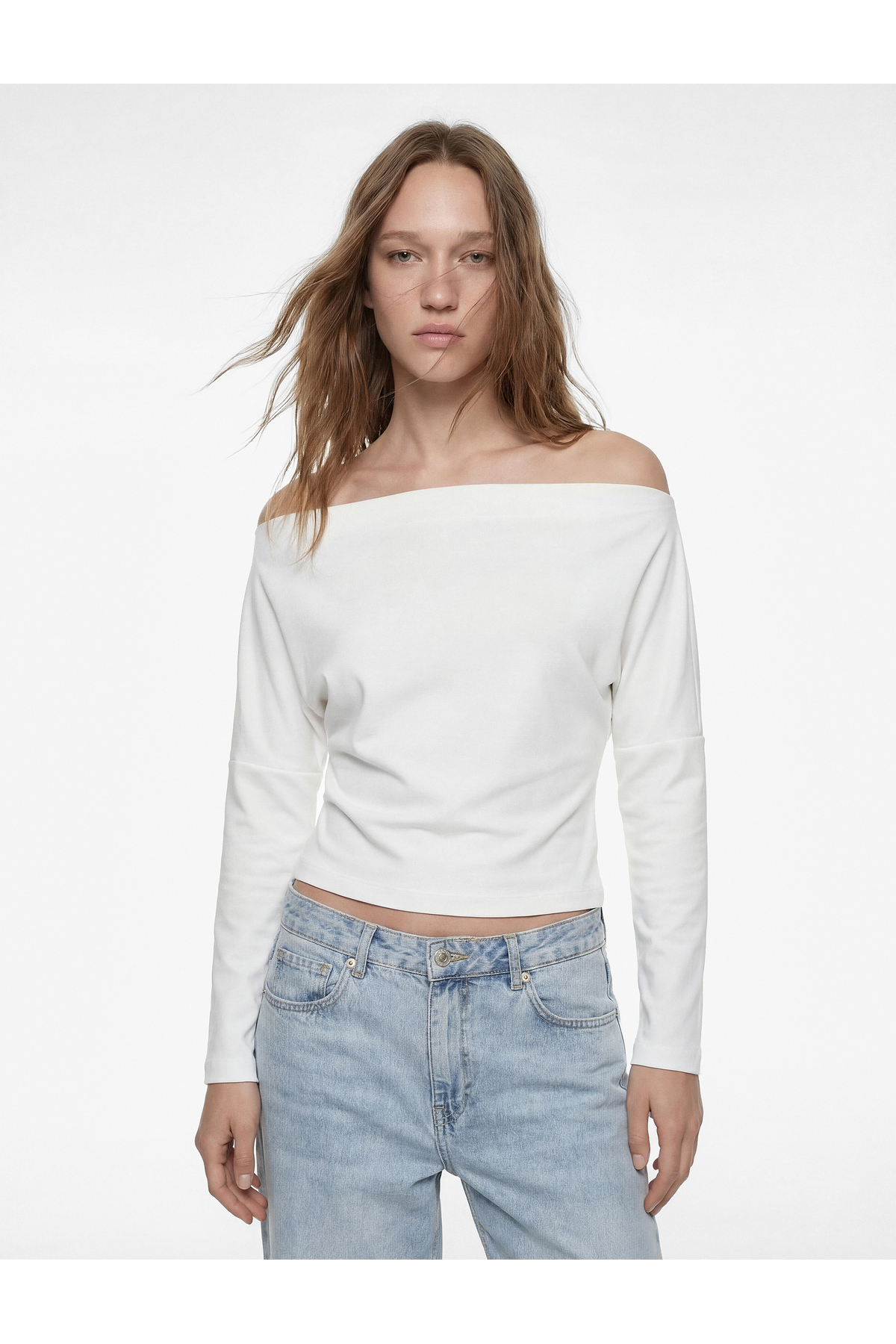 Slim Fit Kayık Yaka Uzun Kollu Tişört