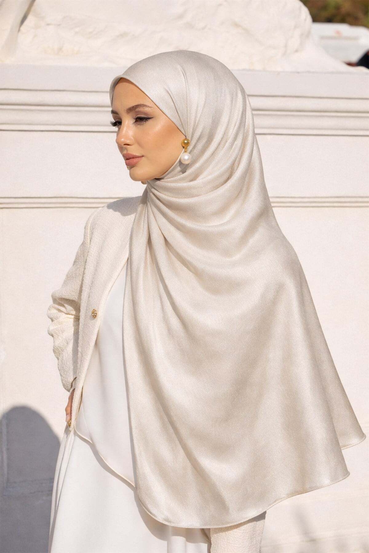   شال Olcay