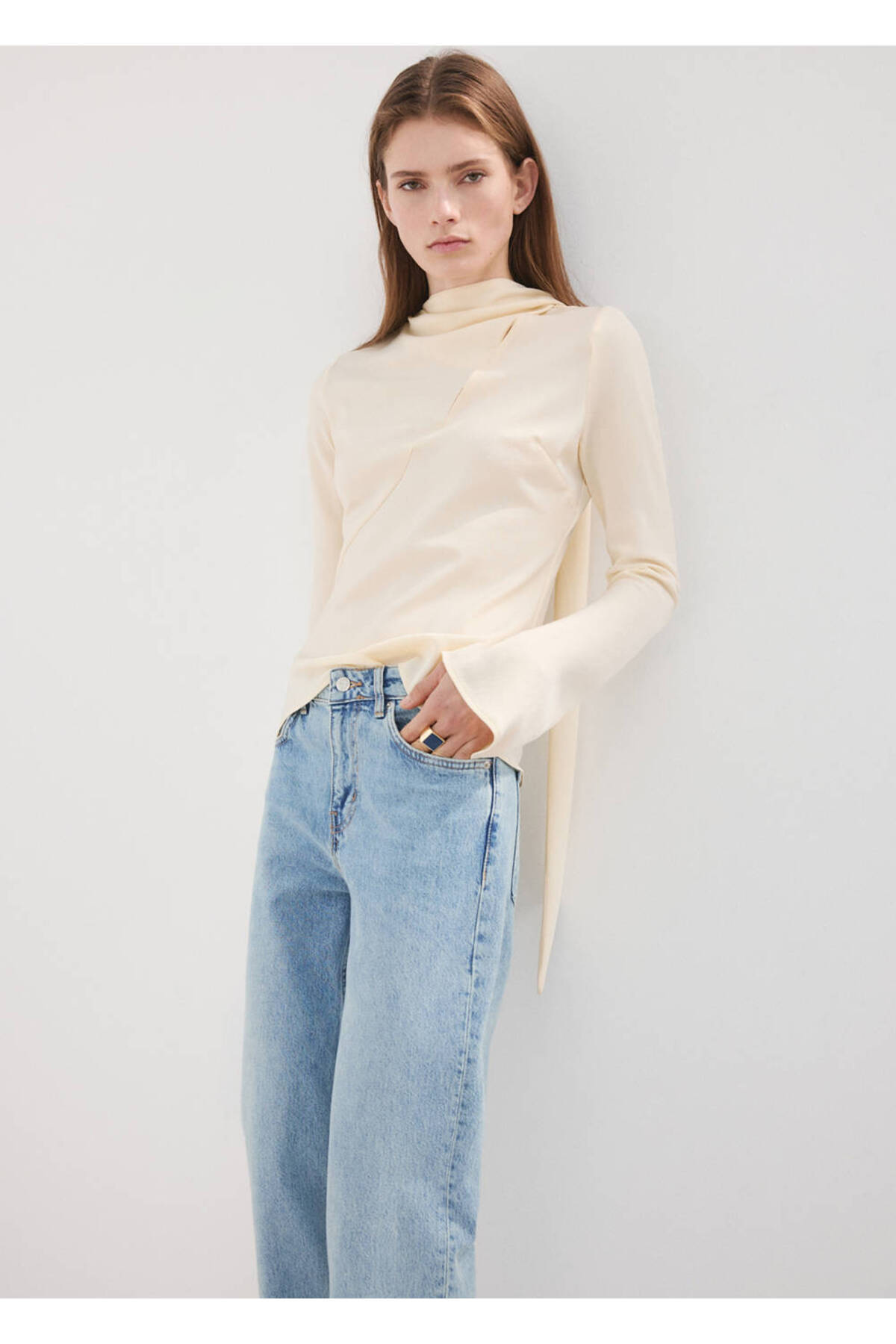 MANGO  Orta bel düz kesim jean - Görsel 6