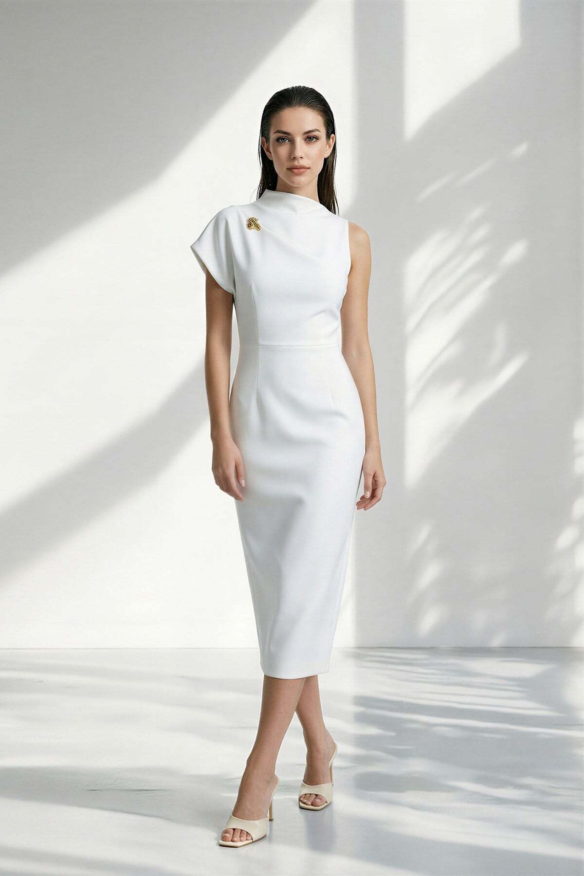 Ecru One Shoulder Detailed Full Mold Long Dress