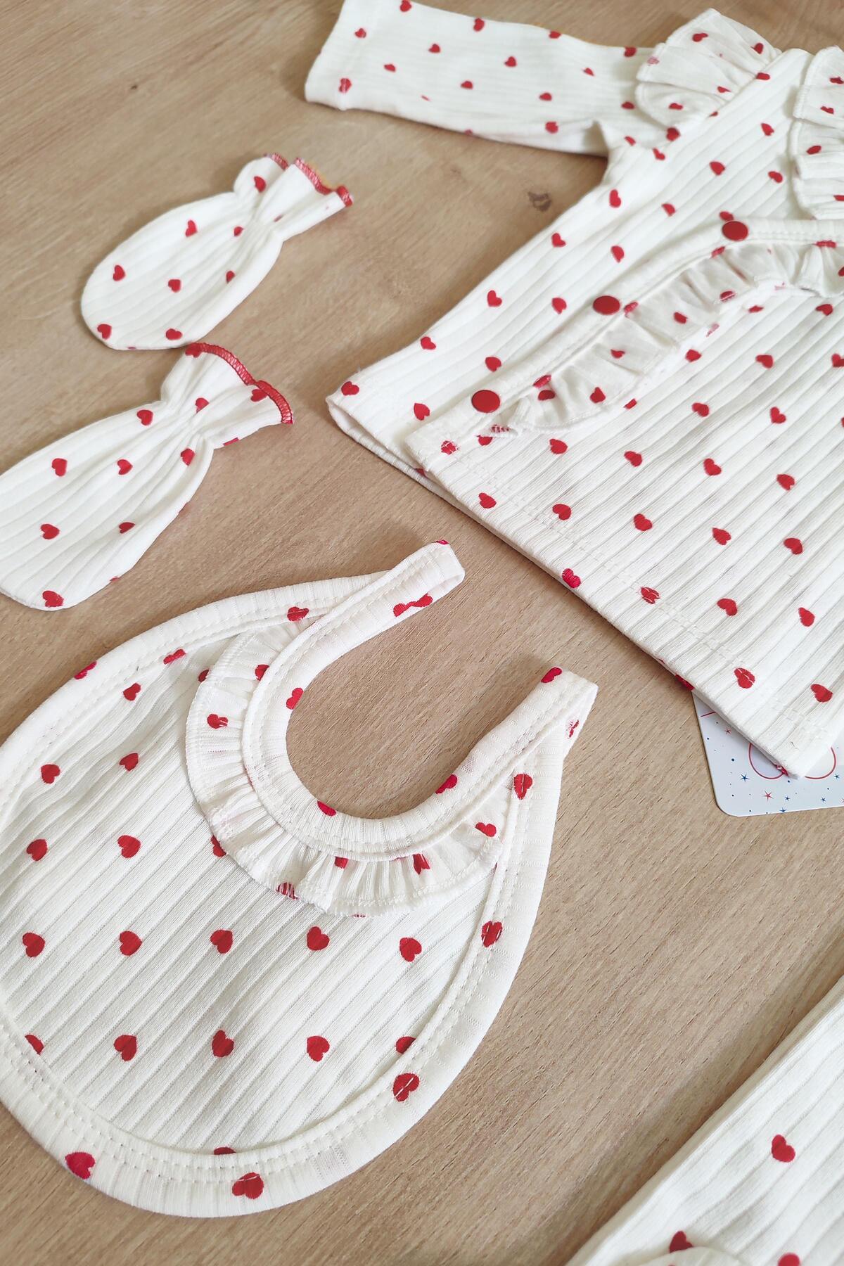 Sitilin Kız Bebek Beyaz Kalpli Lüks Süslü 5 Li Hastane Çıkışı Yenidoğan Set STL6231 fotoğrafı 3 (önizleme)