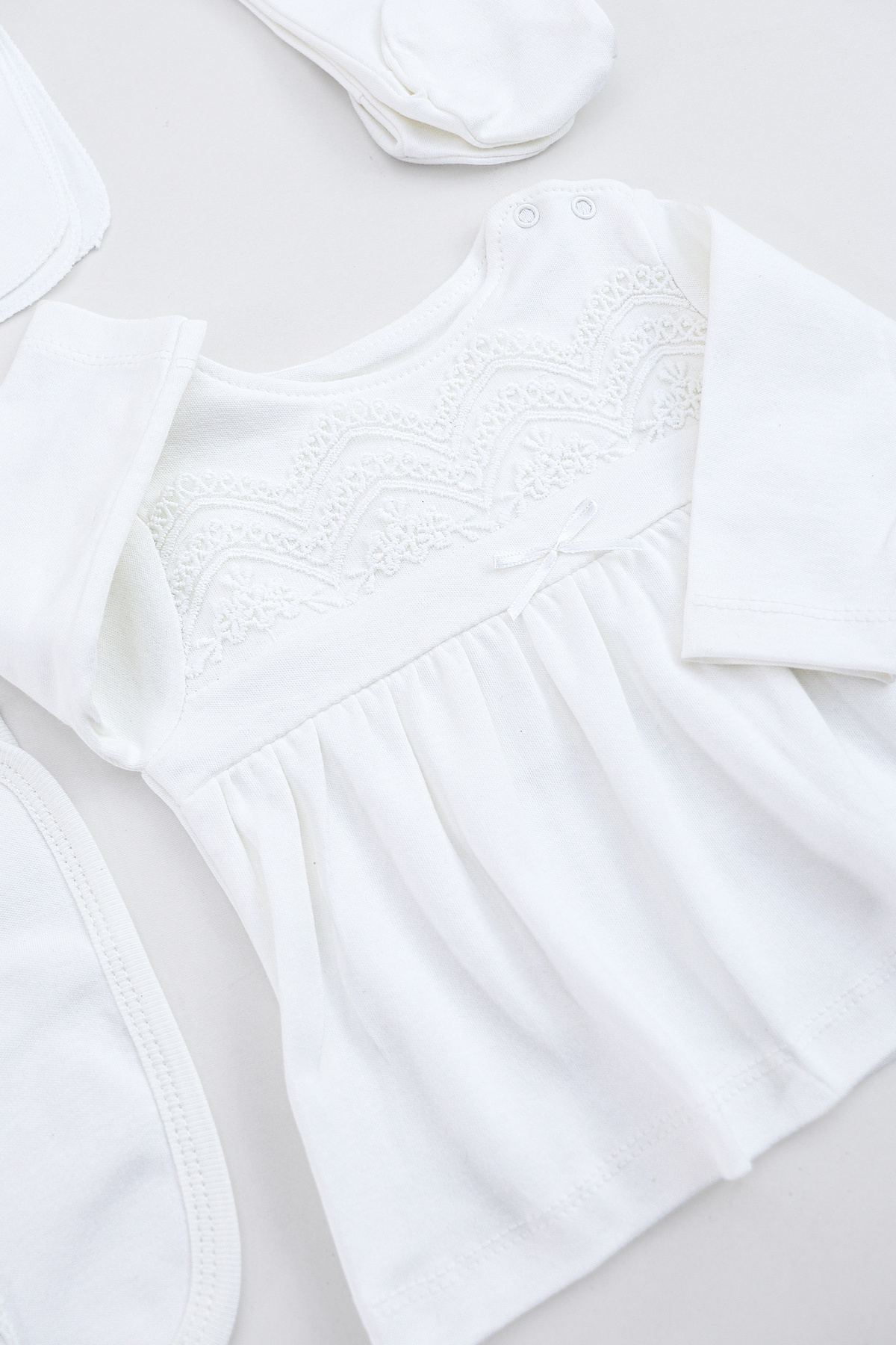 Sitilin Kız Bebek Ekru Dantelli Lüks 10 Lu Hastane Çıkışı Set STL5143 fotoğrafı 4 (önizleme)