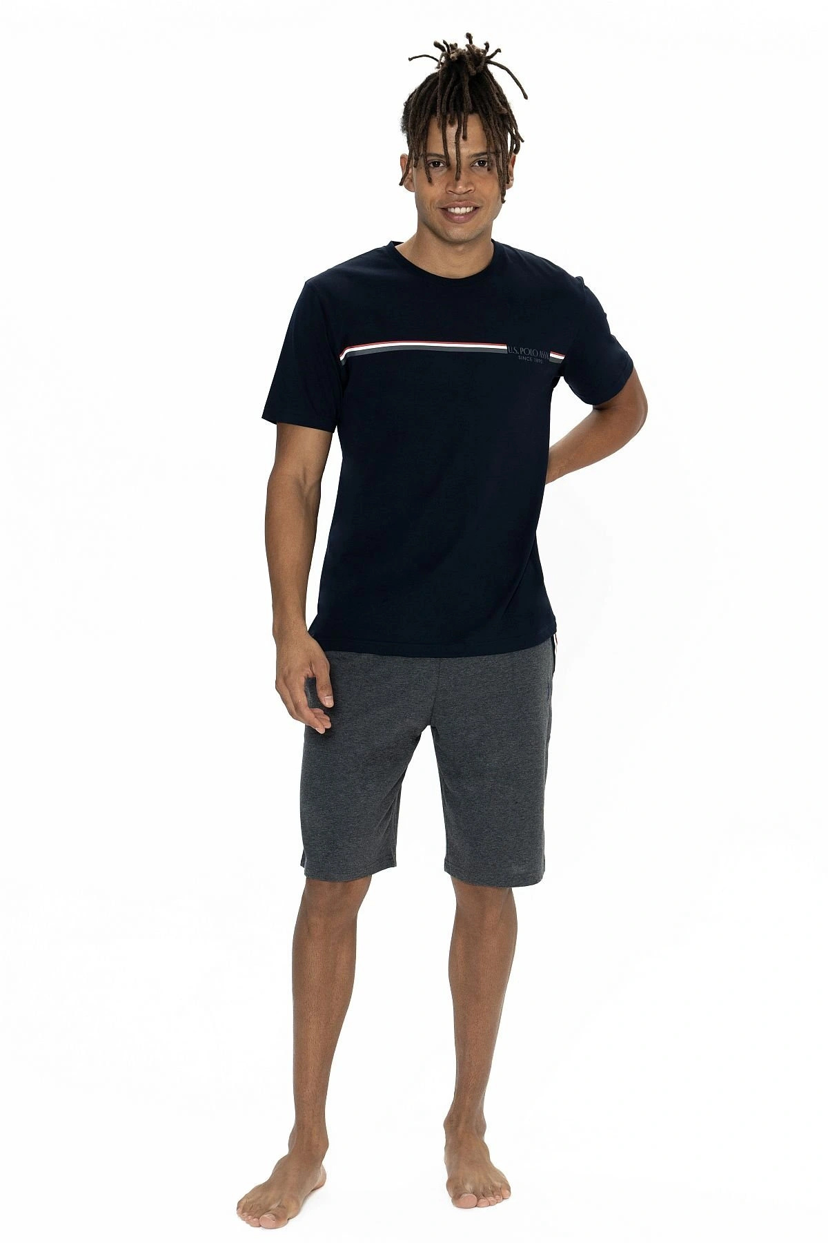 یو اس پولو ست پیژامه آستین کوتاه مردانه یقه گرد U.S. Polo Assn. 18865 به همراه شلوارک - سرمه‌ای