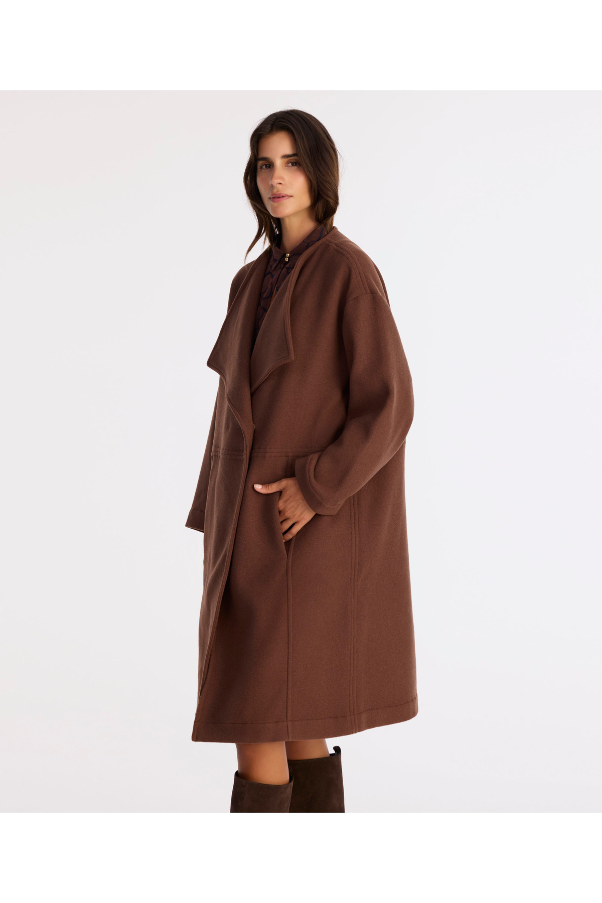 Yargıcı  Geniş Şal Yaka Uzun Kol Palto - Görsel 4