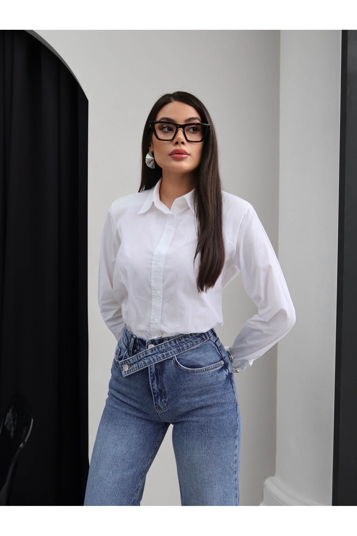 ESRAHELVACI Çapraz Bel Detaylı Wide Leg Jean görsel 6