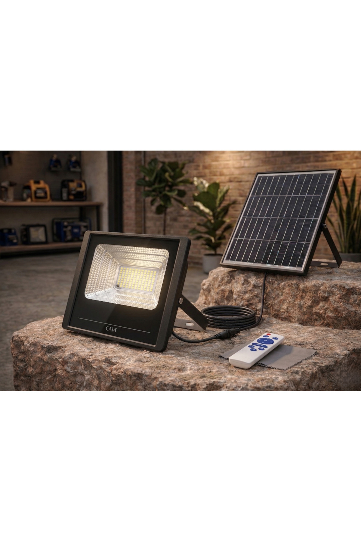 Cata CT 4648 Kumandalı 120W Solar Led Projektör 6400K Beyaz Işık