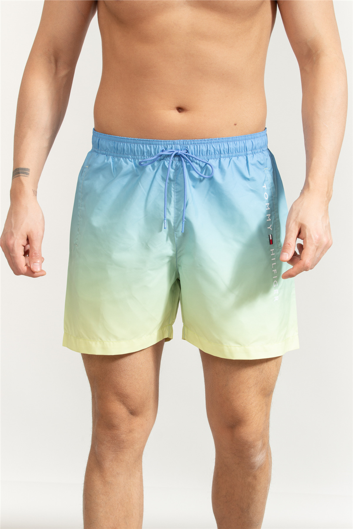 Tommy Hilfiger Medium Drawstring Print Men's Shorts Swimwear Yellow