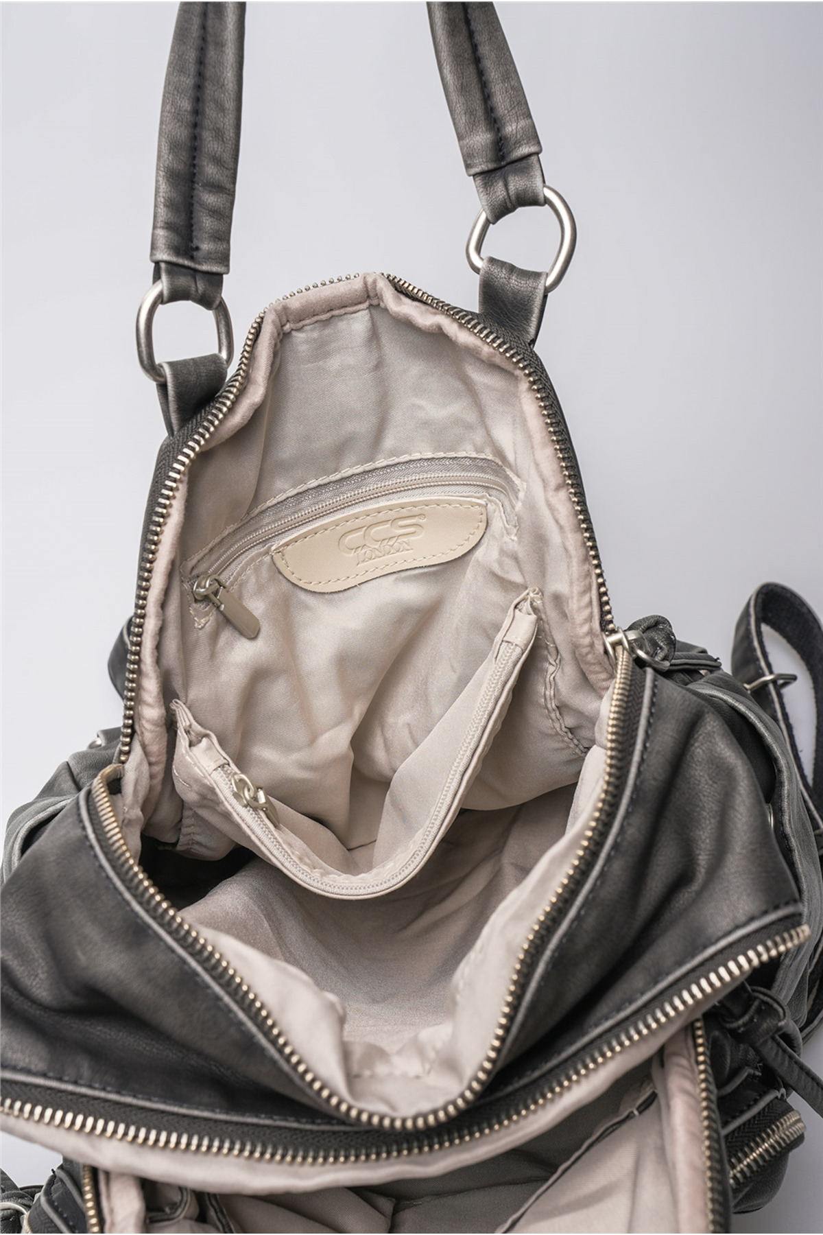 ÇÇS 18070 Kadın Omuz Ve Sırt Çantası fotoğrafı 3 (önizleme)