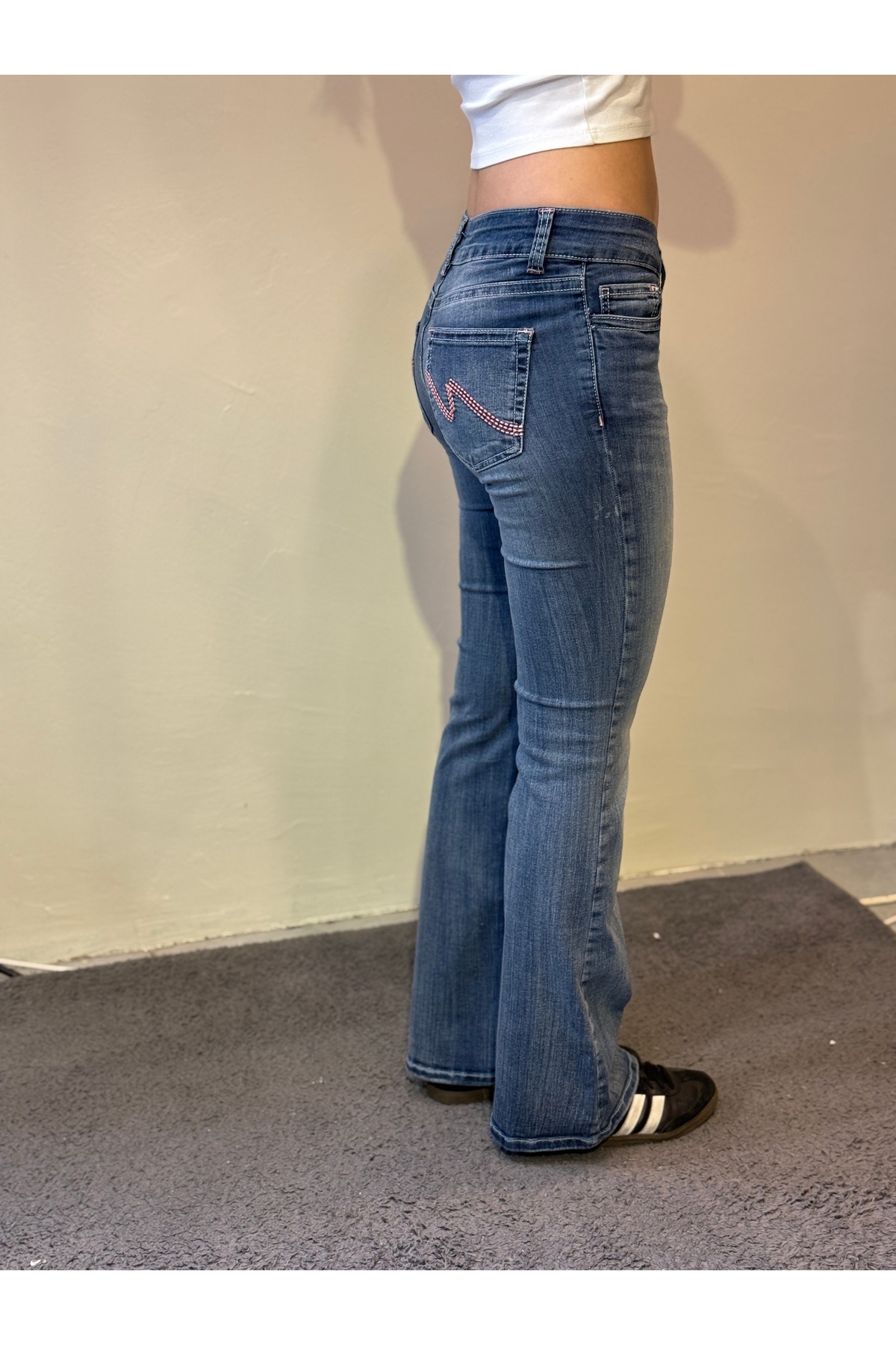 Messy Girls  Flare Kesim Düşük Bel Koyu Mavi Cep Desenli Jean Kot Pantolon - Görsel 6