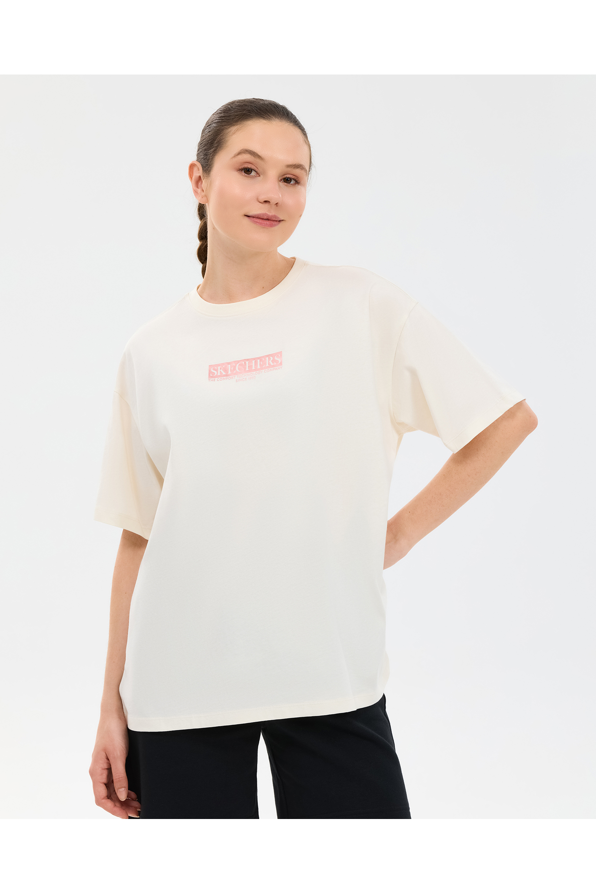 SKECHERS W Oversize Fit Graphic T-Shirt Kadın Beyaz Tshirt S2610063-3855