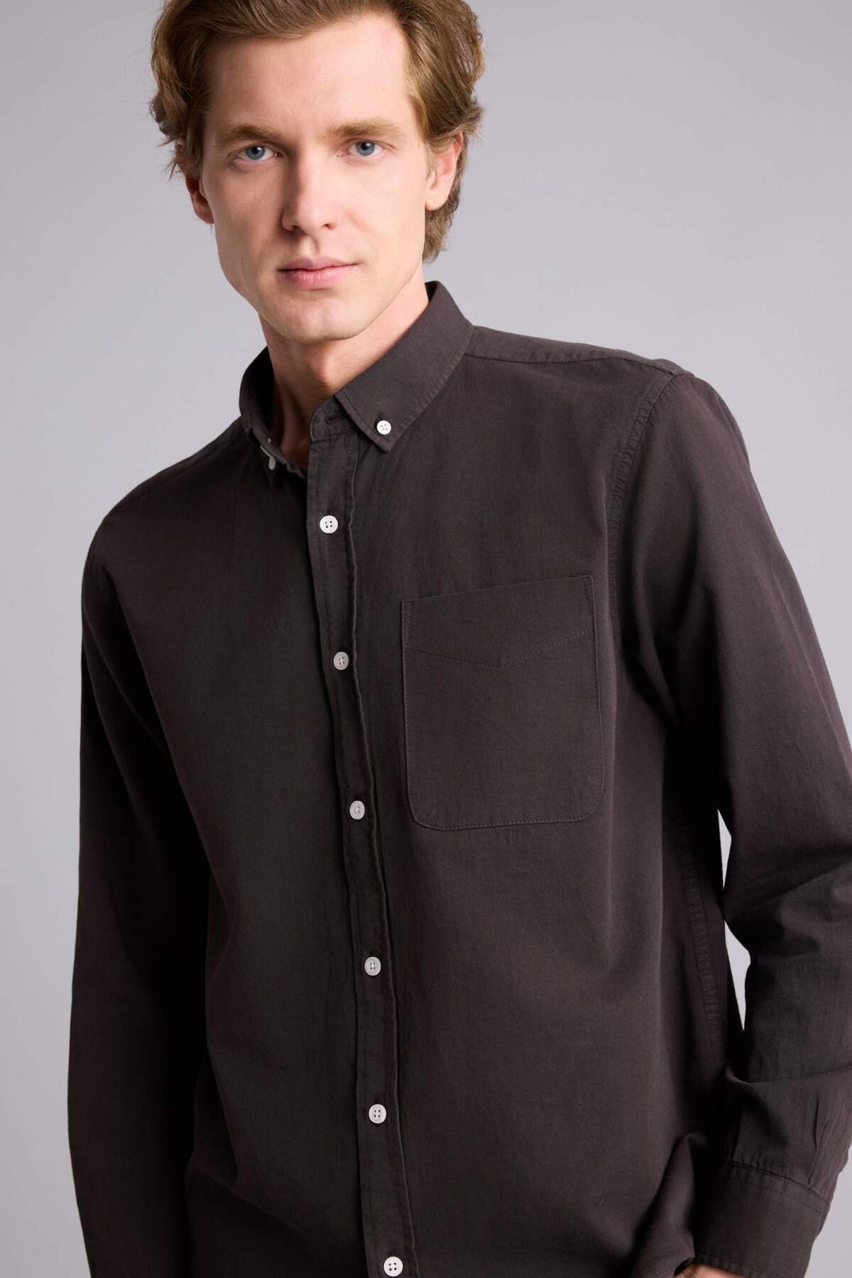 DeFacto Regular Fit Polo Yaka Pamuklu Keten Uzun Kollu Gömlek H3636AX26SP