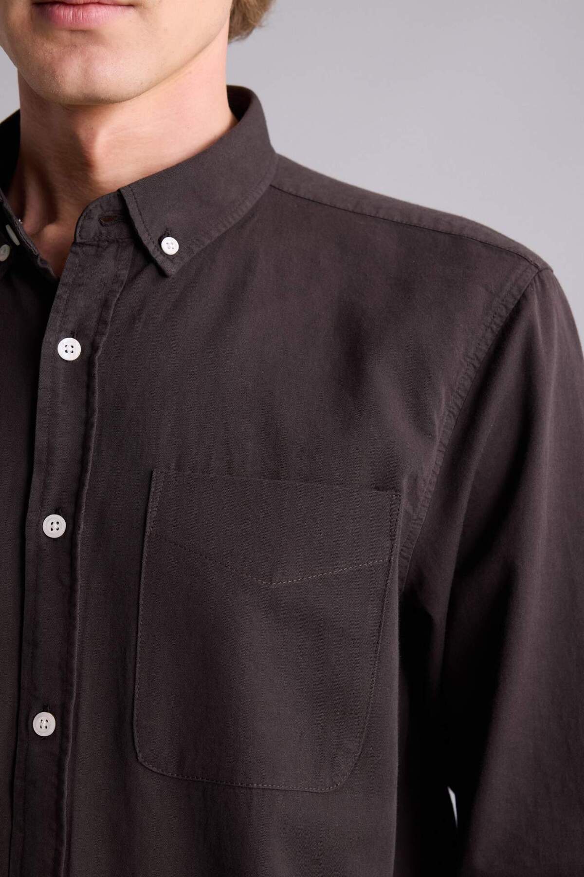 DeFacto Regular Fit Polo Yaka Pamuklu Keten Uzun Kollu Gömlek H3636AX26SP görsel 5