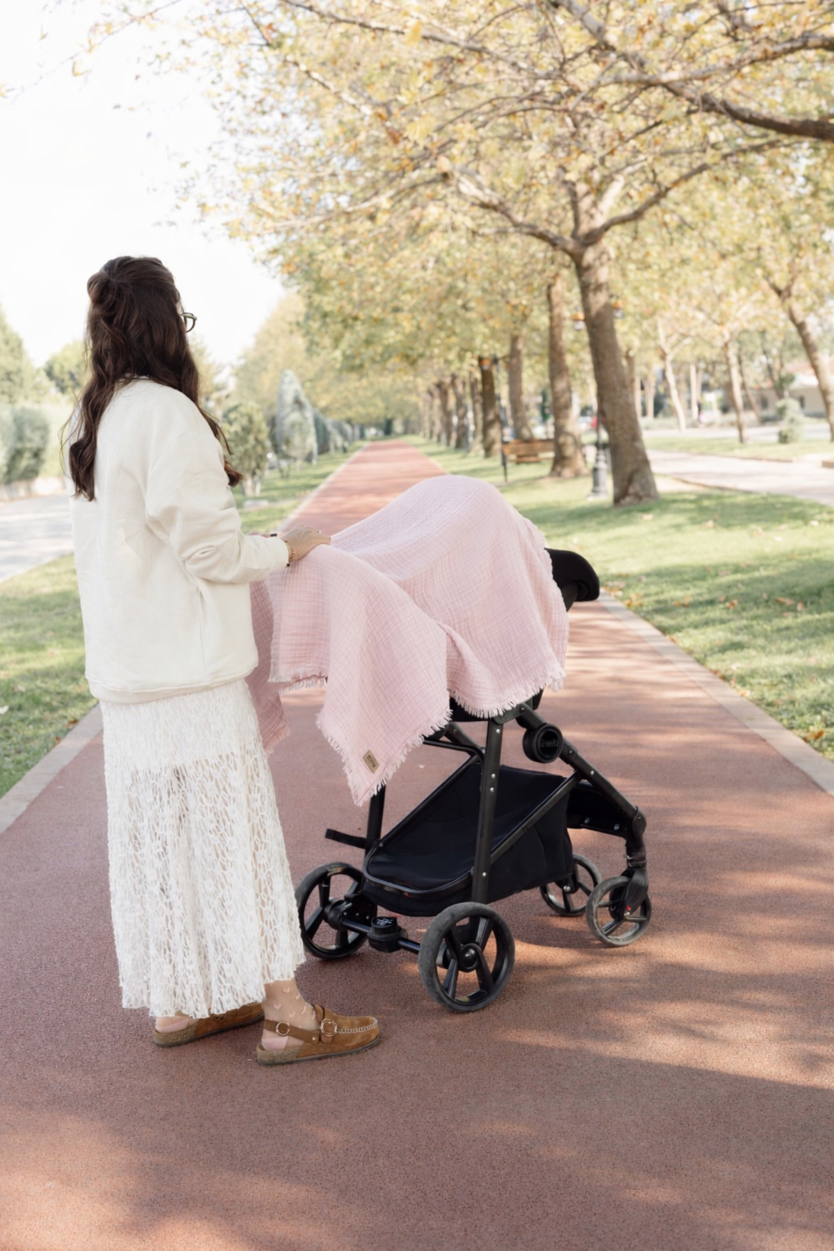 ZEYPBA Pudra 4 Katlı Müslin Emzirme Örtüsü & Müslin Puset Örtüsü Müslin Örtü Püsküllü fotoğrafı 3 (önizleme)