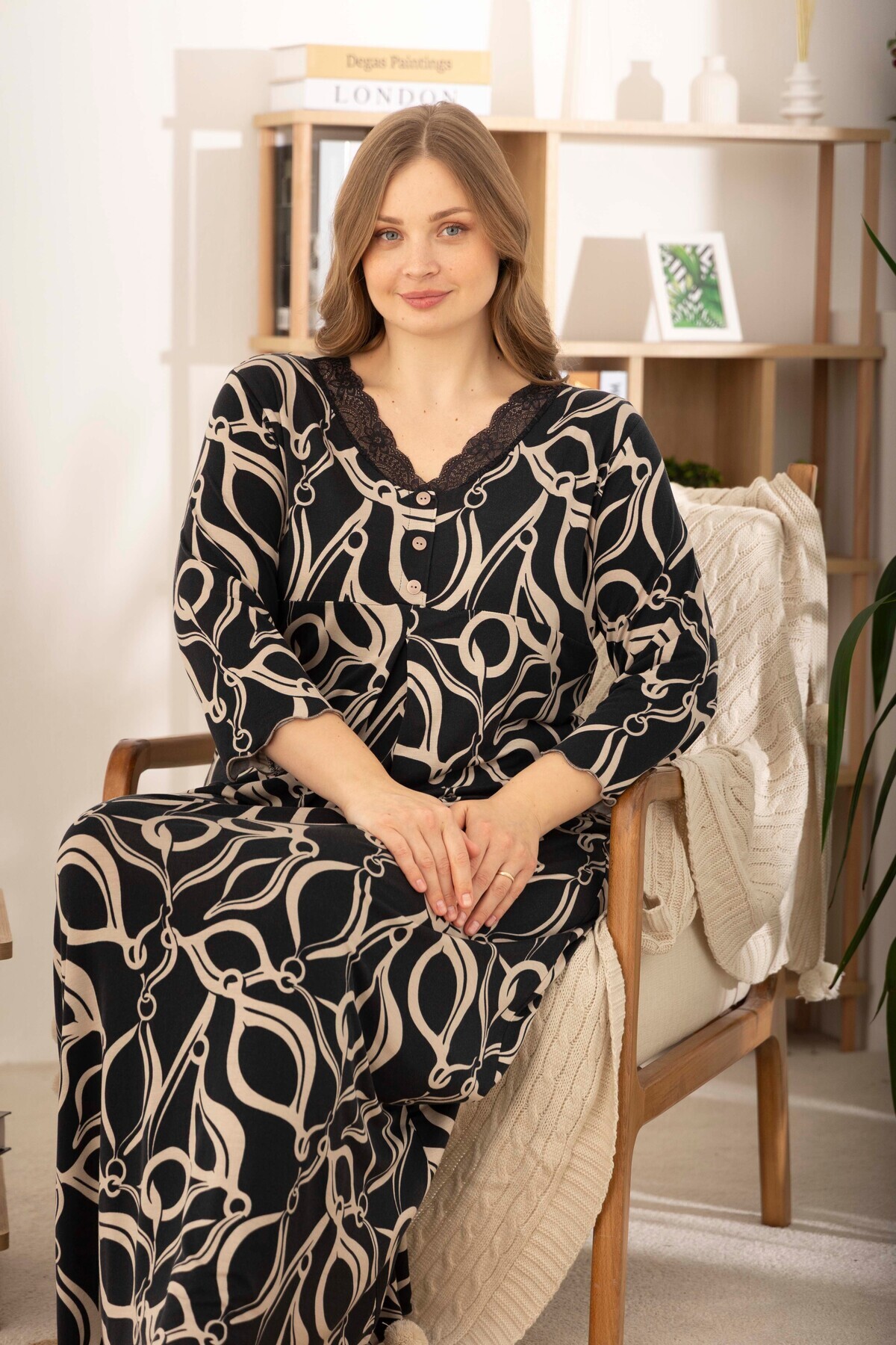Black Chain Patterned Ring Viscose Three Quarter Sleeve Plus Size Dress