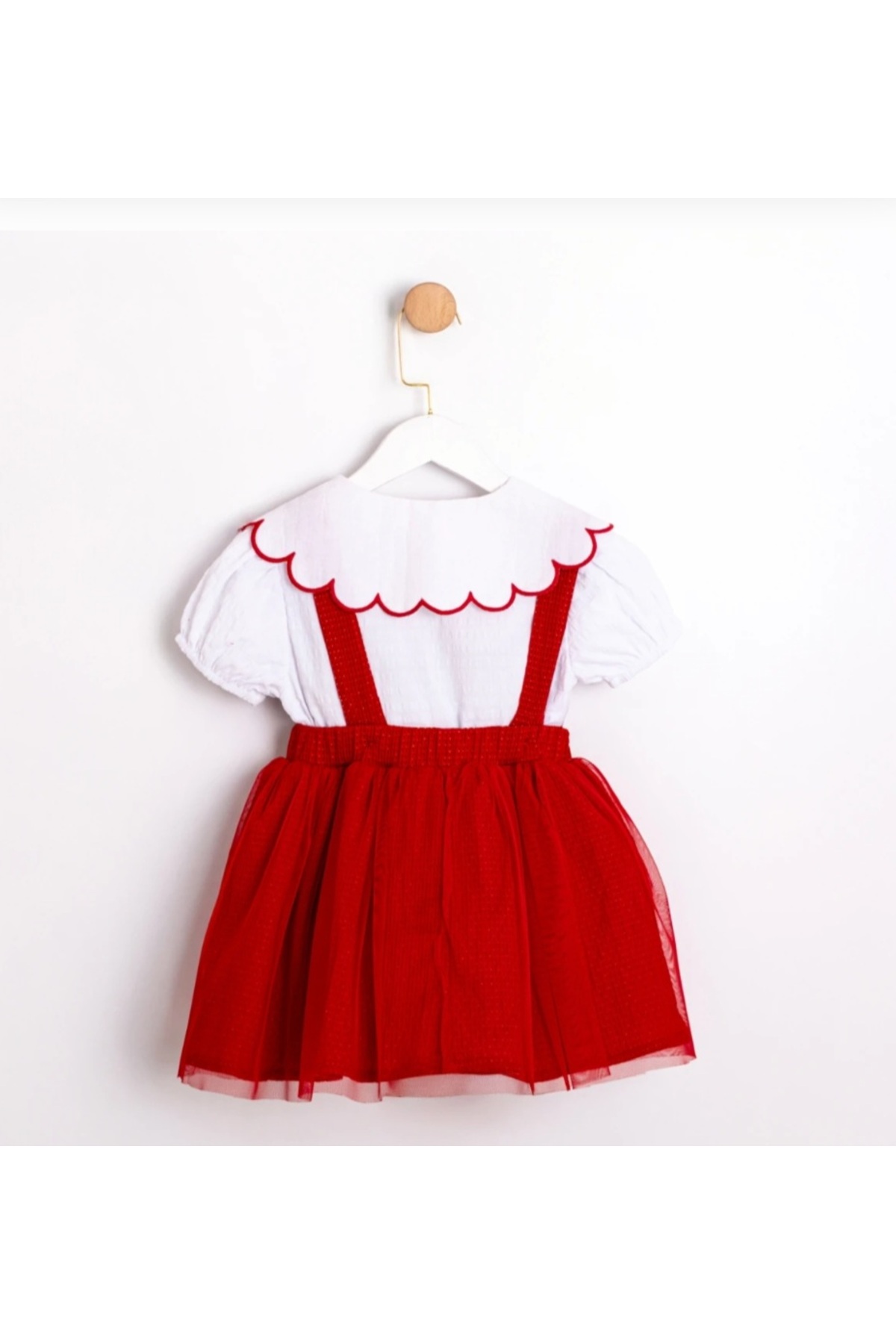 Cumino Kız Çocuk Kırmızı Mantar Nakışlı Bebek Yaka Gömlek ve Jile Etek Takımı fotoğrafı 4 (önizleme)