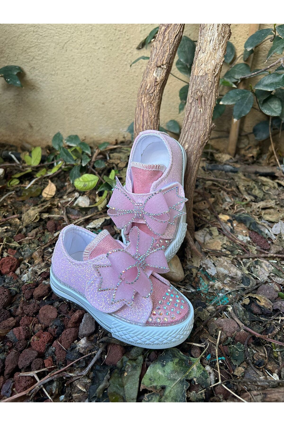 Scarpe Magiche Pembe Simli Fiyonk Sneaker fotoğrafı 3 (önizleme)