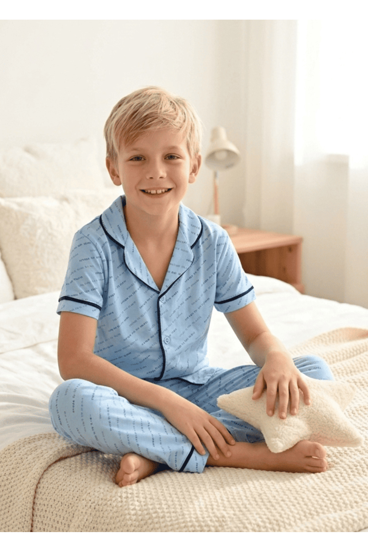 vitmo Erkek Çocuk Kısa Kollu Düğmeli %100 Pamuklu Pijama Takımı Escape fotoğrafı 3 (önizleme)