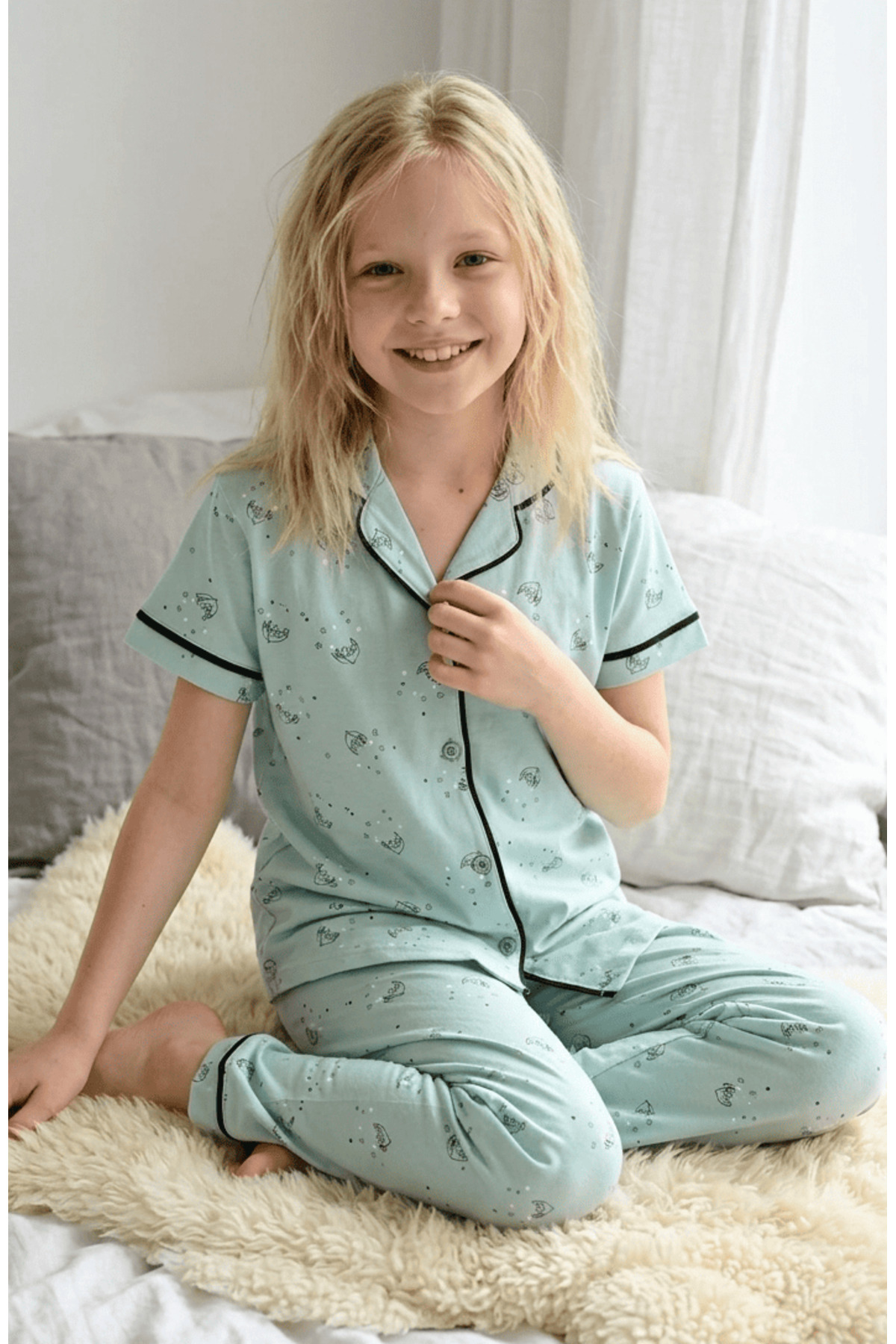 vitmo Kız Çocuk Kısa Kollu Düğmeli %100 Pamuklu Pijama Takımı Night Bear fotoğrafı 2 (önizleme)