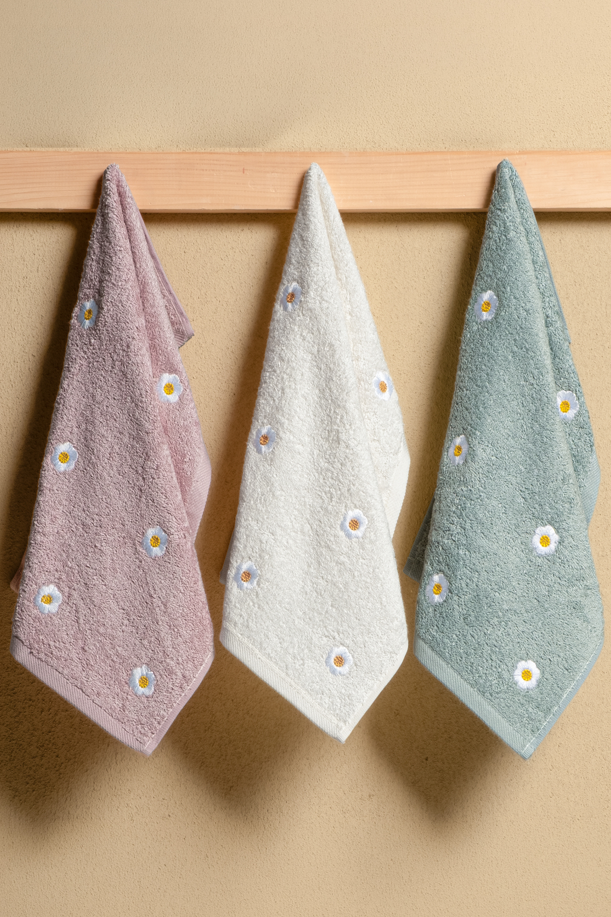 Lina 3-Piece 50x90, 100% Cotton Bamboo, Embroidered, Hand-Face-Hair Towel Set – Soft, Absorbent and Durable