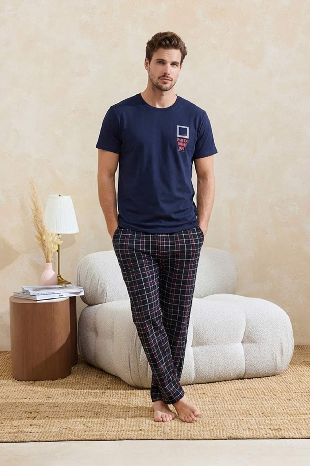 Trendyolmilla Man Lacivert Regular/Normal Kesim Ekose/Kareli Pamuklu Örme Pijama Takımı TMNSS26PT00048