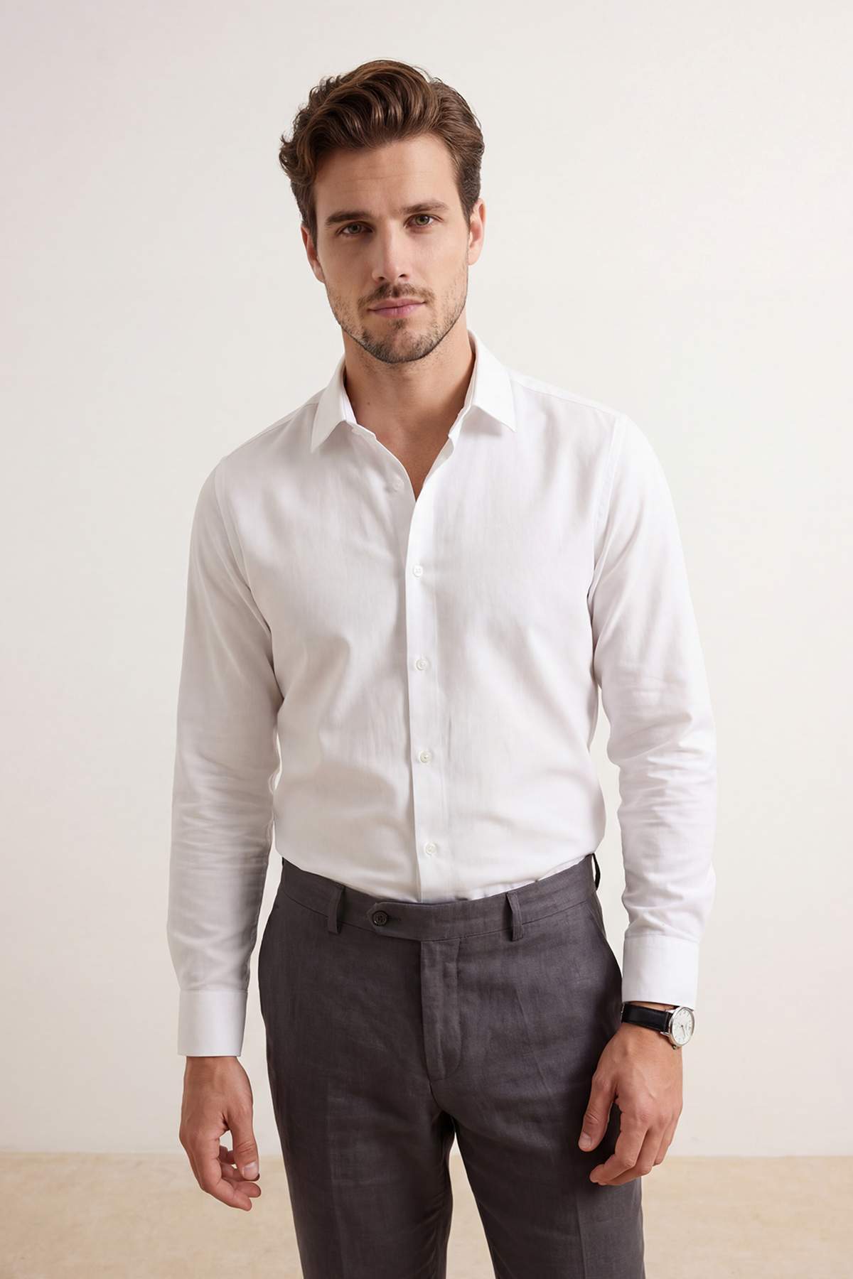 Trendyolmilla Man Beyaz Normal Kalıp/Regular Fit Dokulu Yazlık Erkek Dokuma Gömlek TMNSS26GO00028