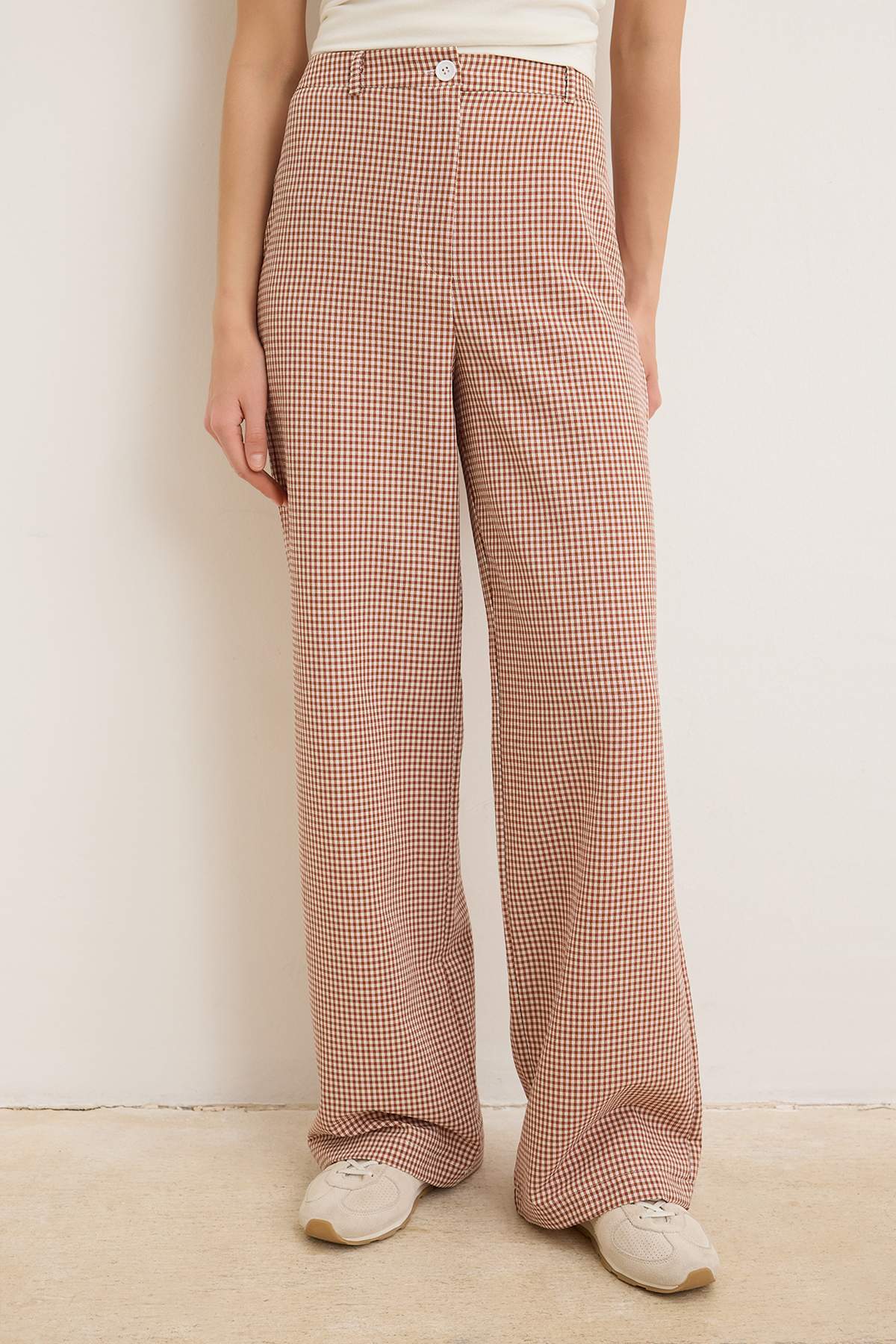 Trendyolmilla  Kiremit Pötikareli Wide Leg/Geniş Paça Pantolon TWOSS26PL00130 - Görsel 3