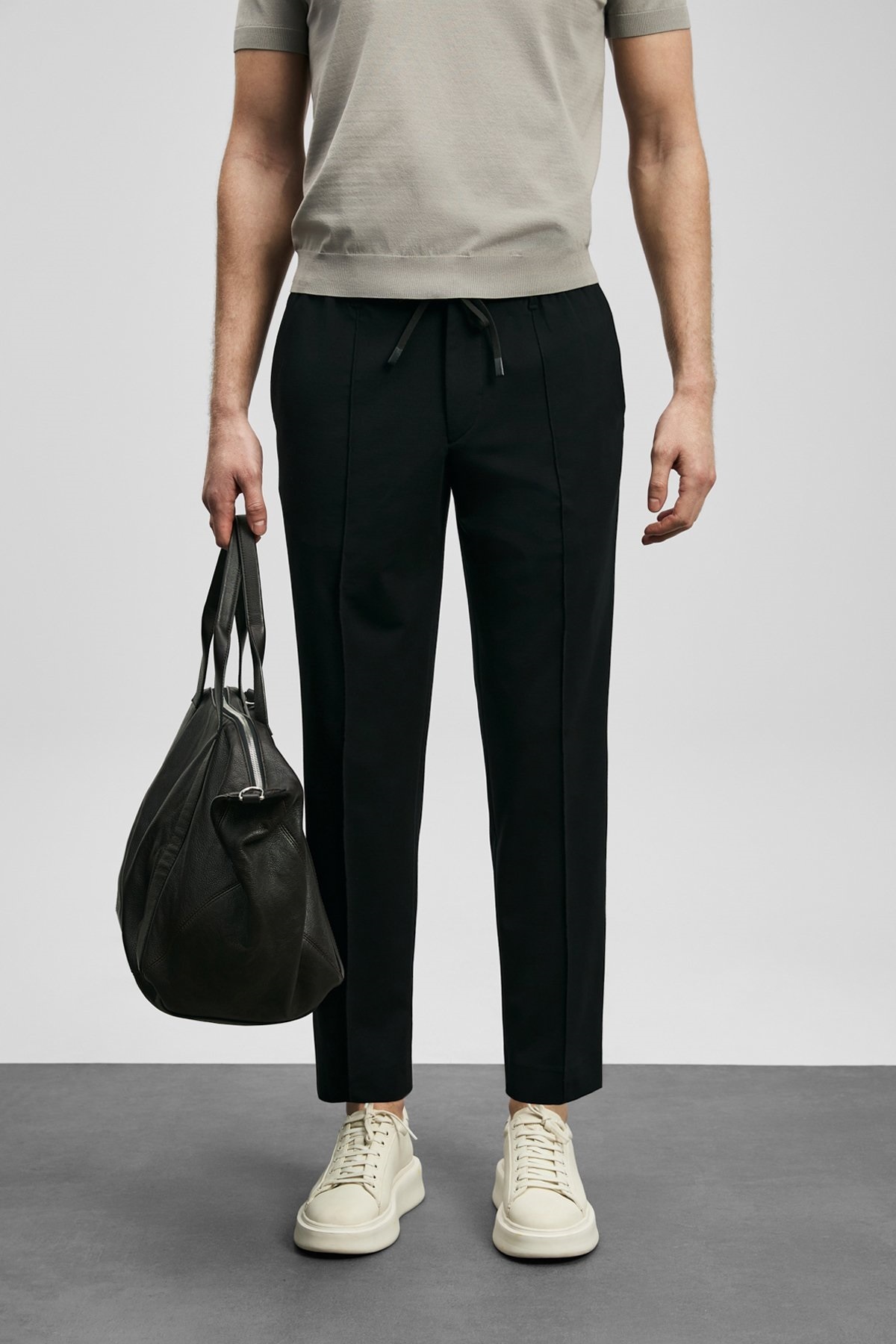 Lufian  111190356 Sımon Jogger Pantolon Slim Fit Erkek Pantolon SİYAH - Görsel 3