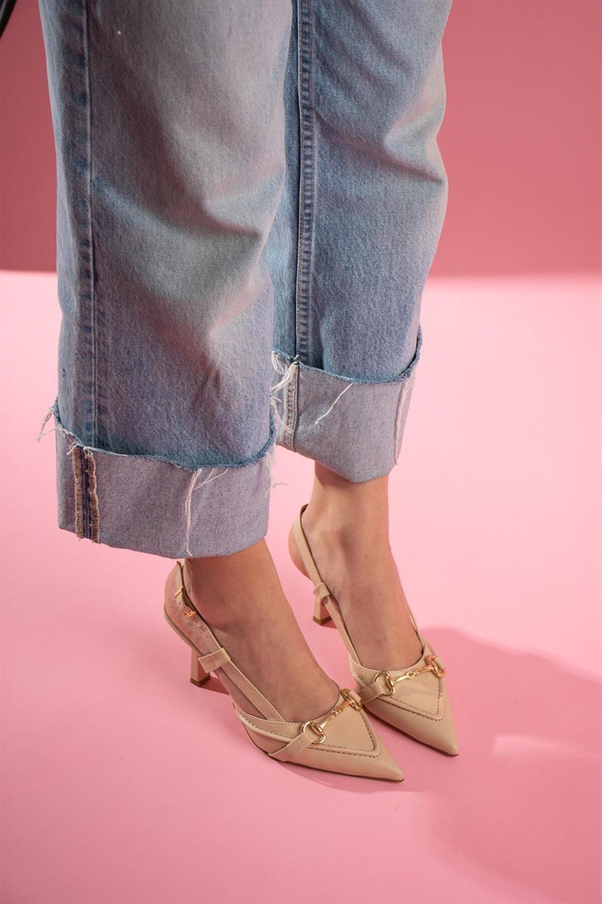 Amanda Women's High Heels with Beige Nude Skin Buckle Detail