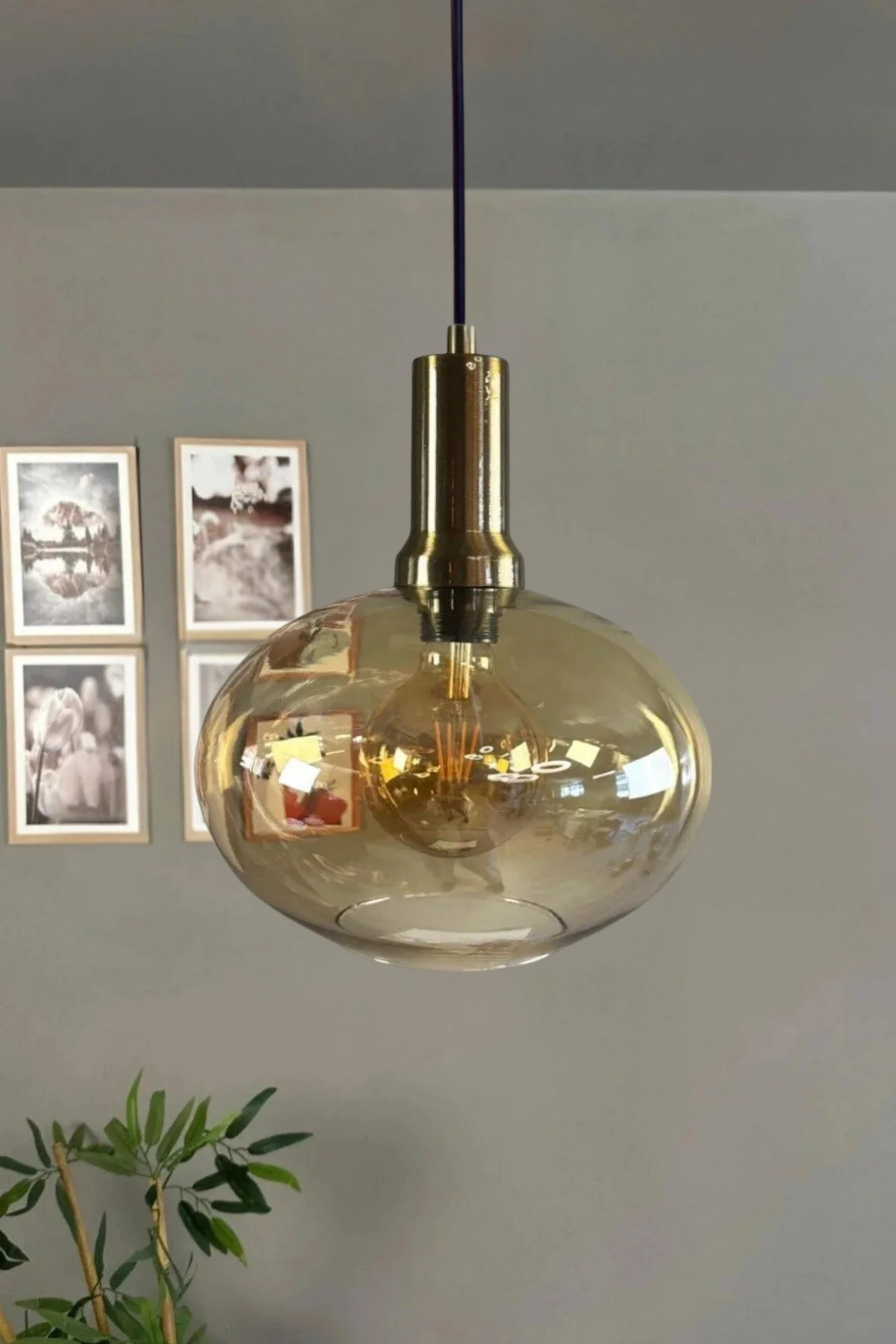 Solvia Glass Honey Color Single Chandelier Antique Lantern Headgear Retro Pendant Lamp Living Room Lighting