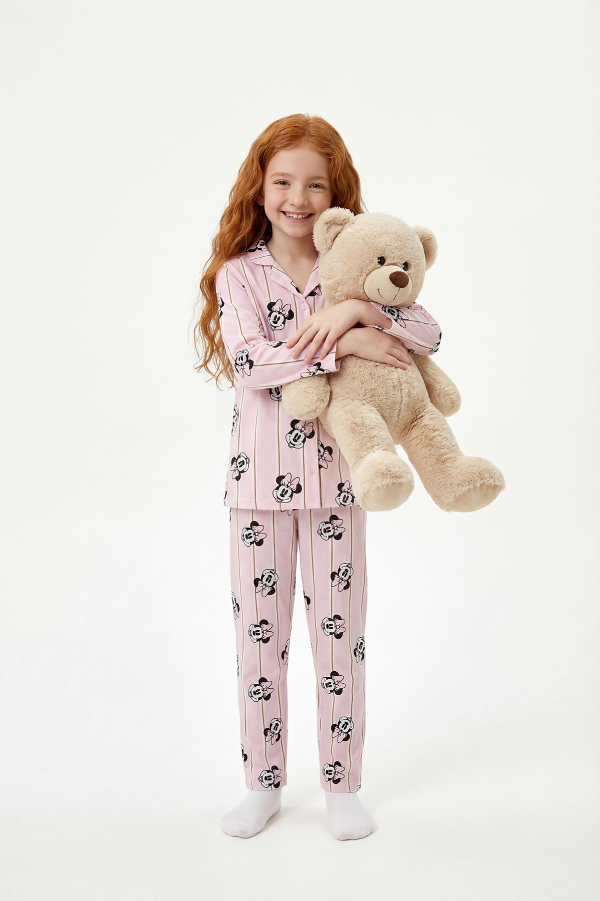 Penti İnci Pembe Kız Çocuk Minnie Fam Uzun Kollu Düğmeli Pamuklu Gömlek Pijama Takımı fotoğrafı 4 (önizleme)