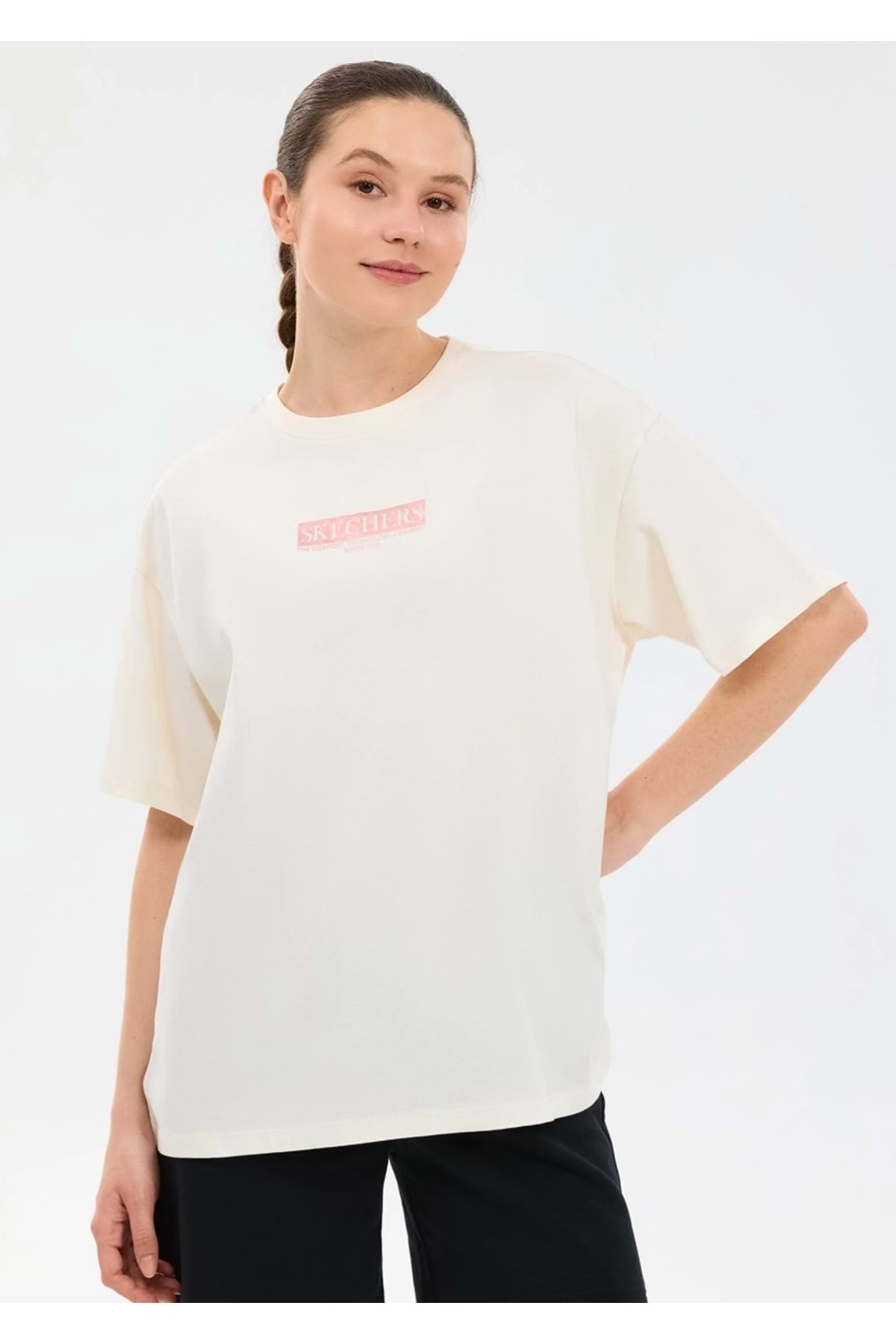 夢 Skechers S2610063 W Oversize Fit Graphic T-Shirt Kadın Tişört