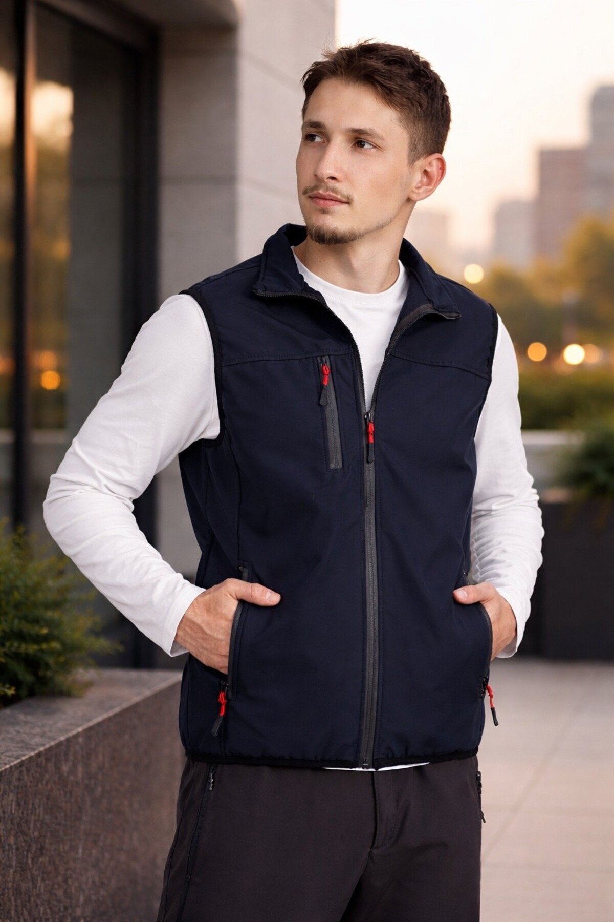 Vatan Tekstil Dik Yaka Slim Fit 3 Cepli Softshell Erkek Yelek Su İtici Kumaş