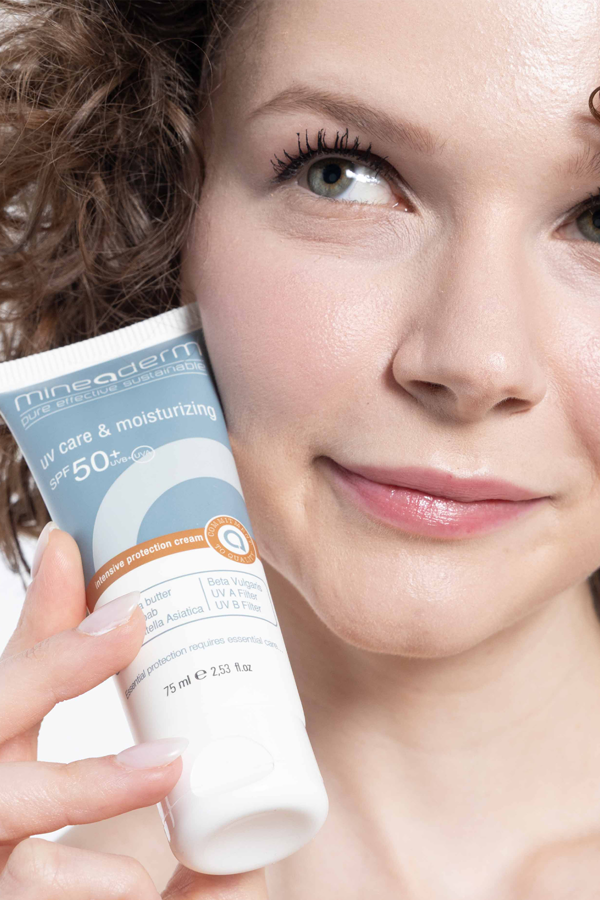 Kuru Ciltler İçin Nemlendirici Güneş Bakım Kremi/uv Care&moisturizing Cream Spf50+ — 8680525350136 — تصویر 3 از 7
