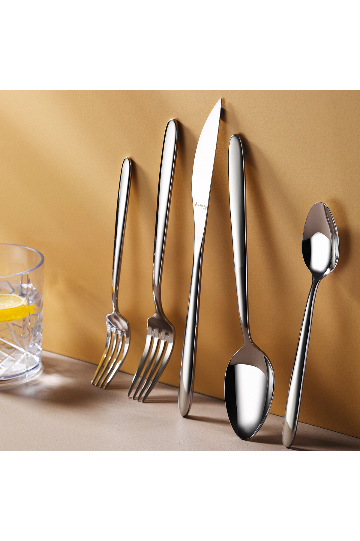 Maison 60-Piece Cutlery Set for 12