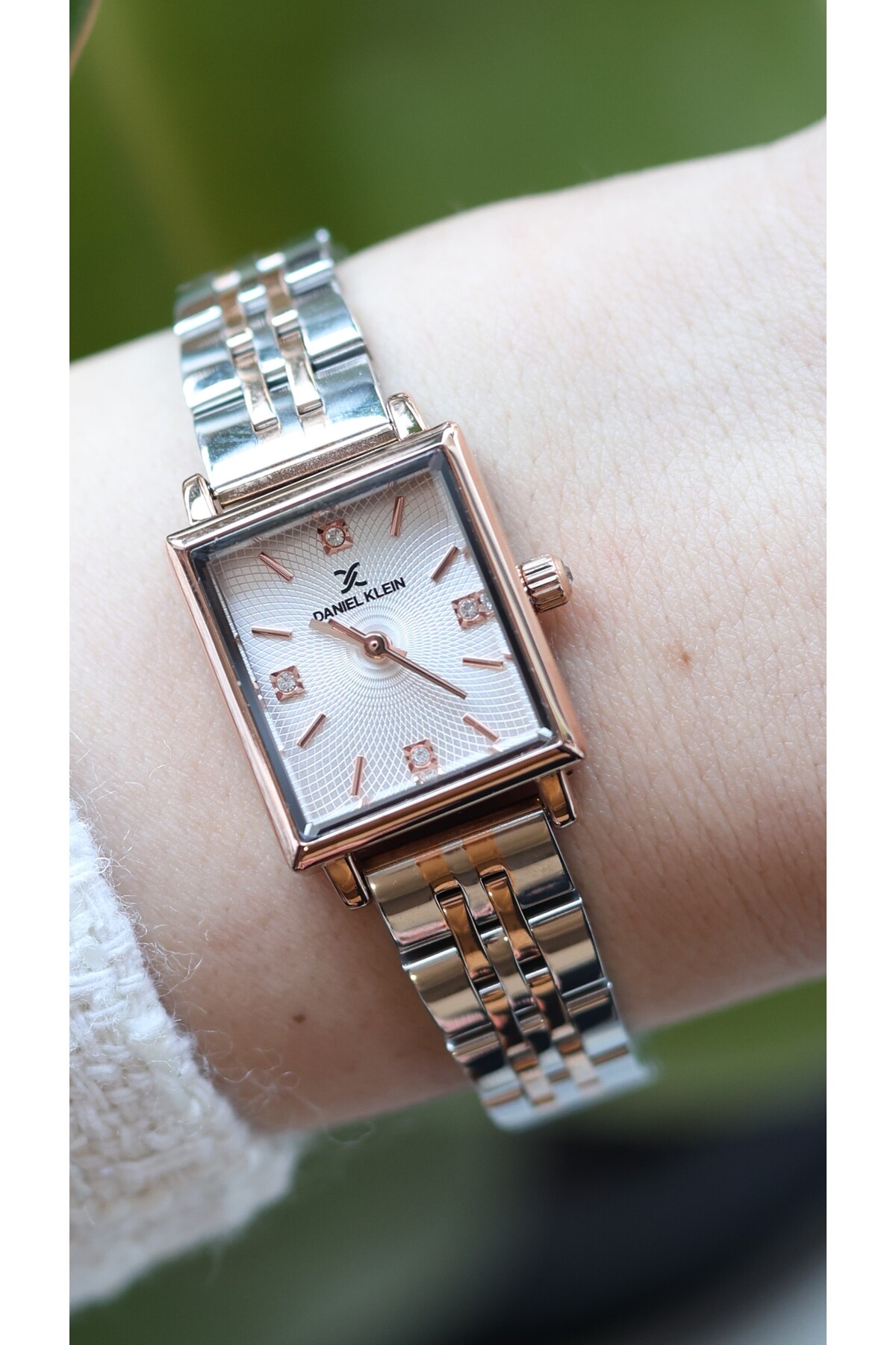 Women Wrist Watch New Collection Waterproof Steel Premium Series