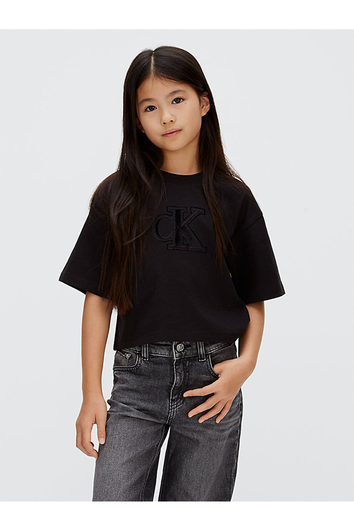 تیشرتزنانهCalvin Kleinمشکی تیشرتزنانهCalvin Kleinمشکی